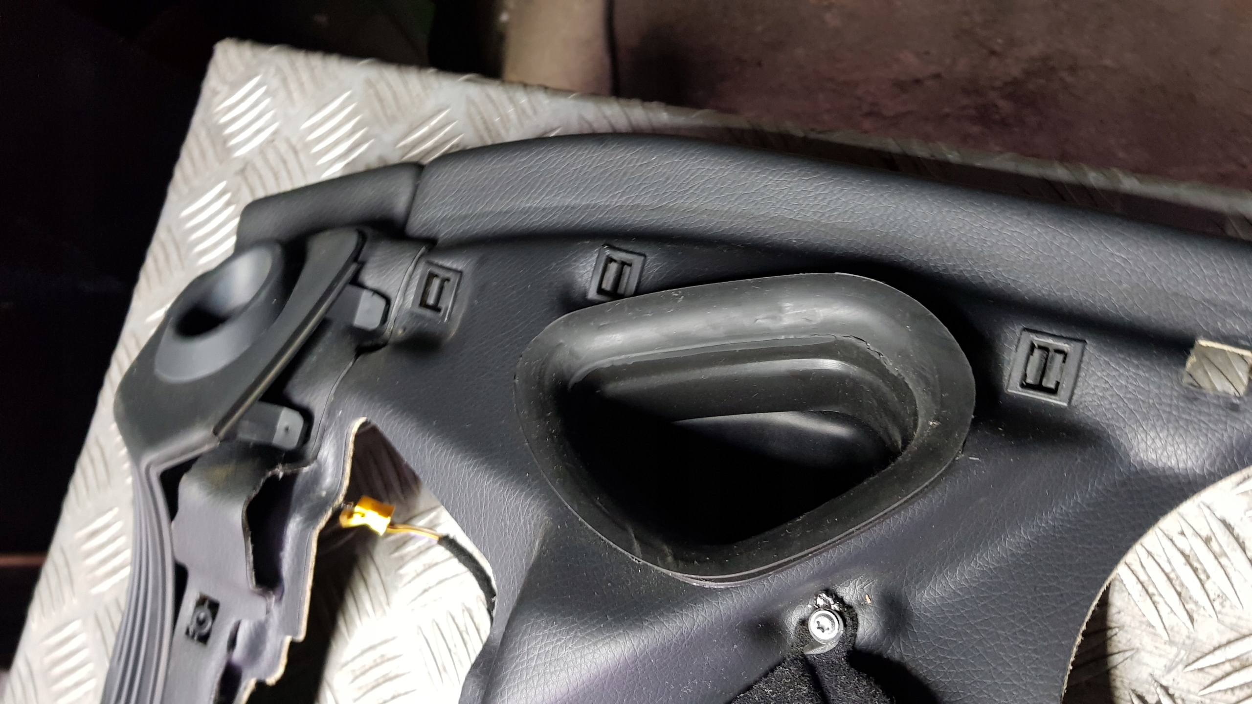 MERCEDES W220 upholstery left front side a2207200170