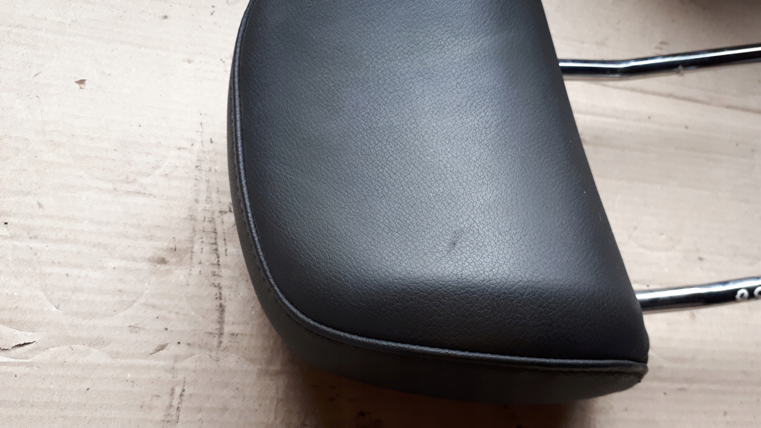 A5 8T rest seat front right leather black
