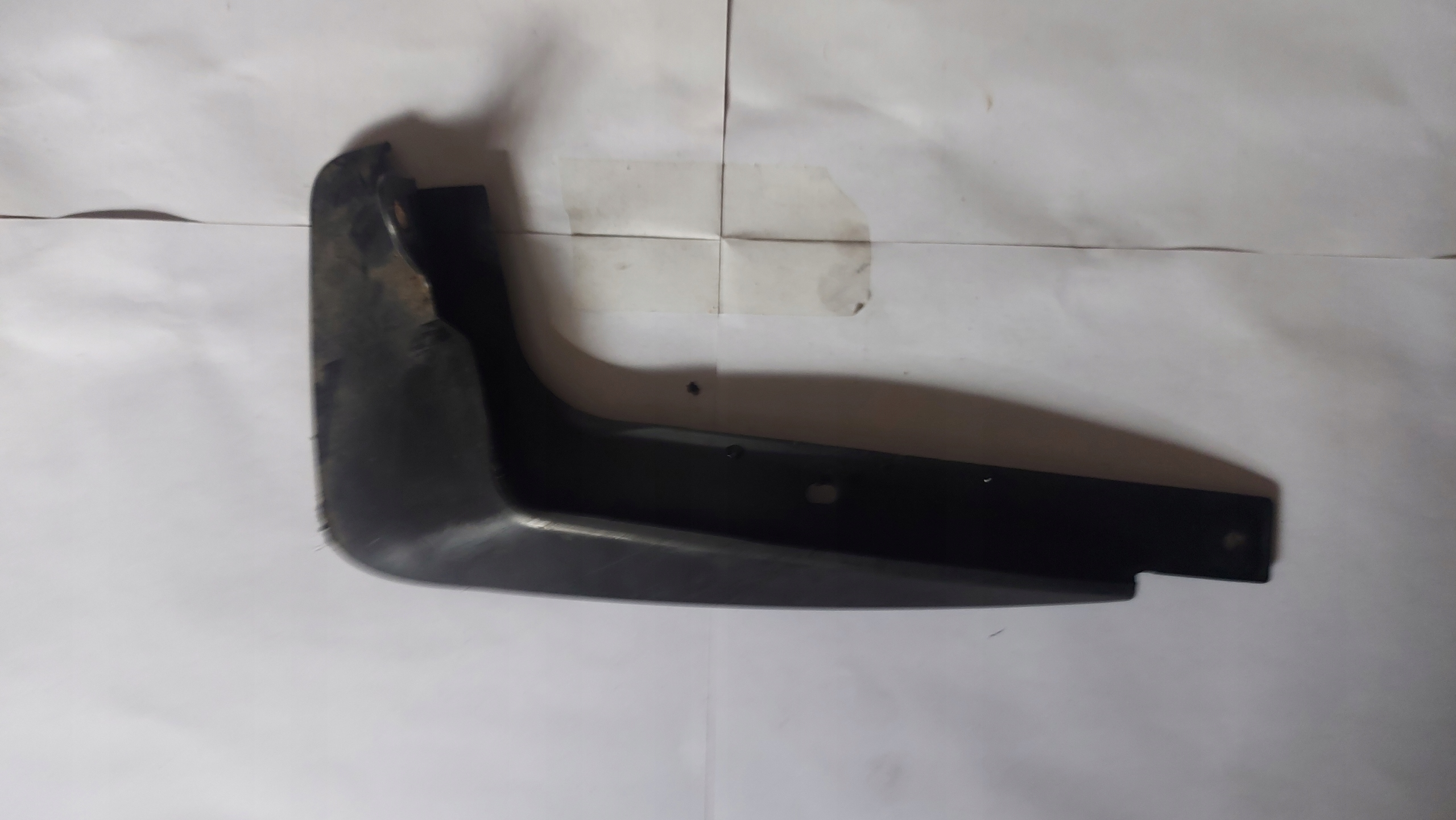 zástěrka pravý předek TOYOTA COROLLA E16 E18 13-19