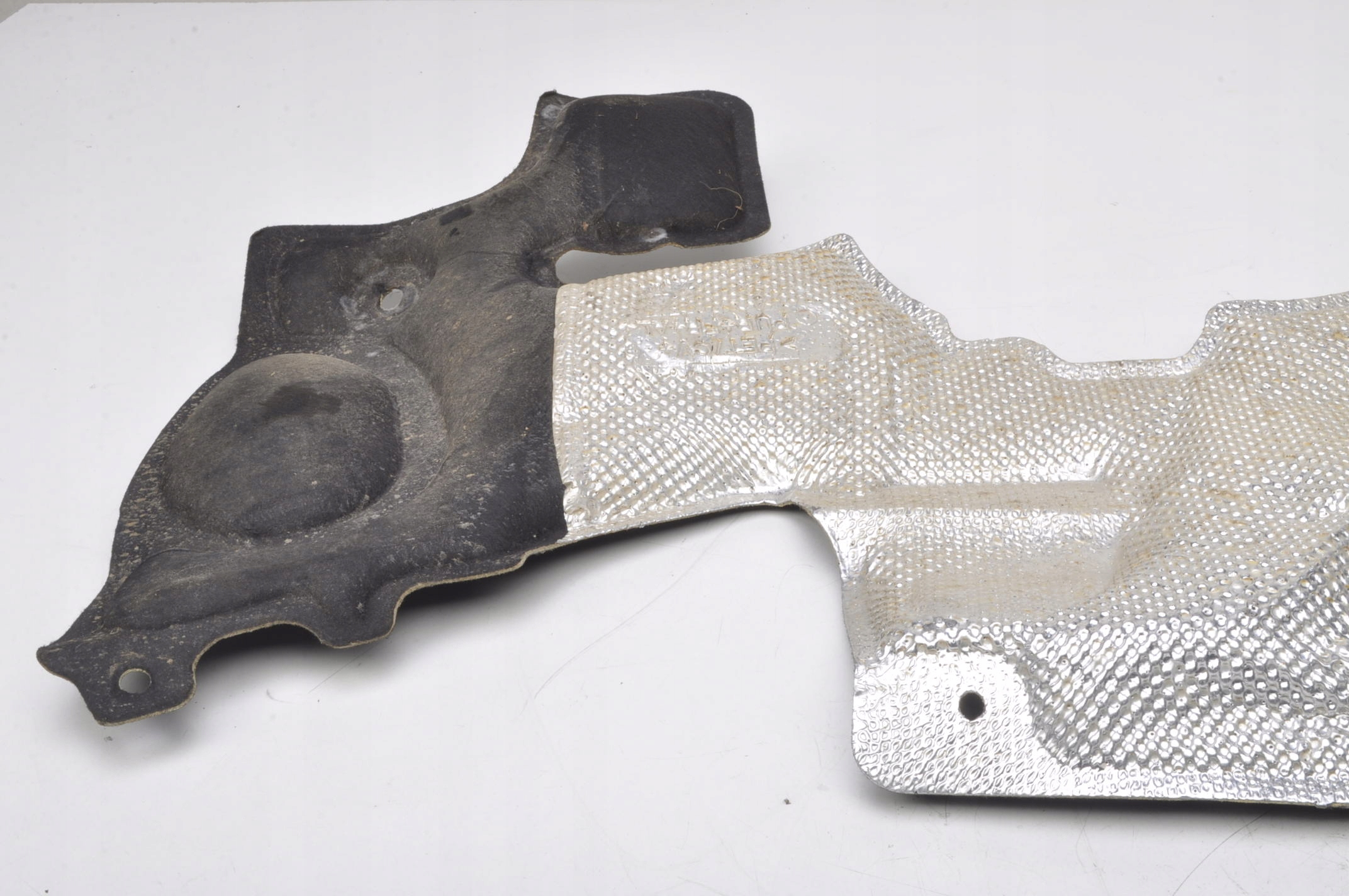 VOLVO XC60 II OSŁONA TERMICZNA 32244471 Jakość części (zgodnie z GVO) O - oryginał z logo producenta pojazdu (OE)