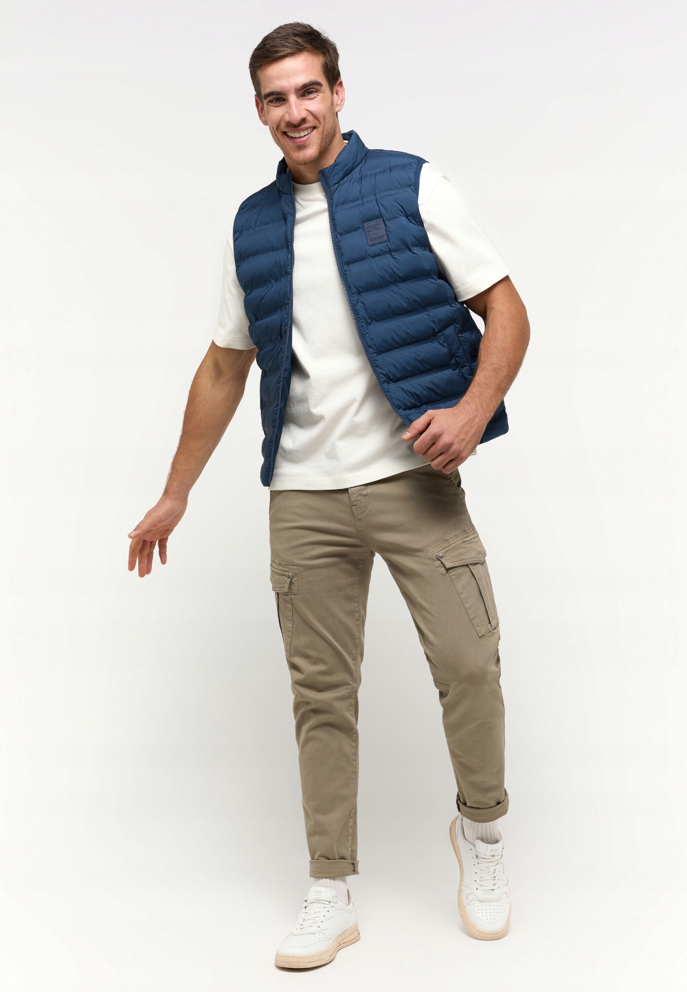 MUSTANG MĘSKI GRANATOWY BEZRĘKAWNIK PIKOWANA KAMIZELKA XL Płeć mężczyzna