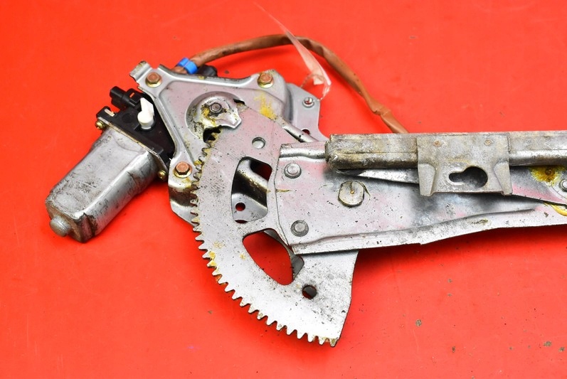 window regulator right rear part HONDA HR-V HRV 1 and 5D 98-01