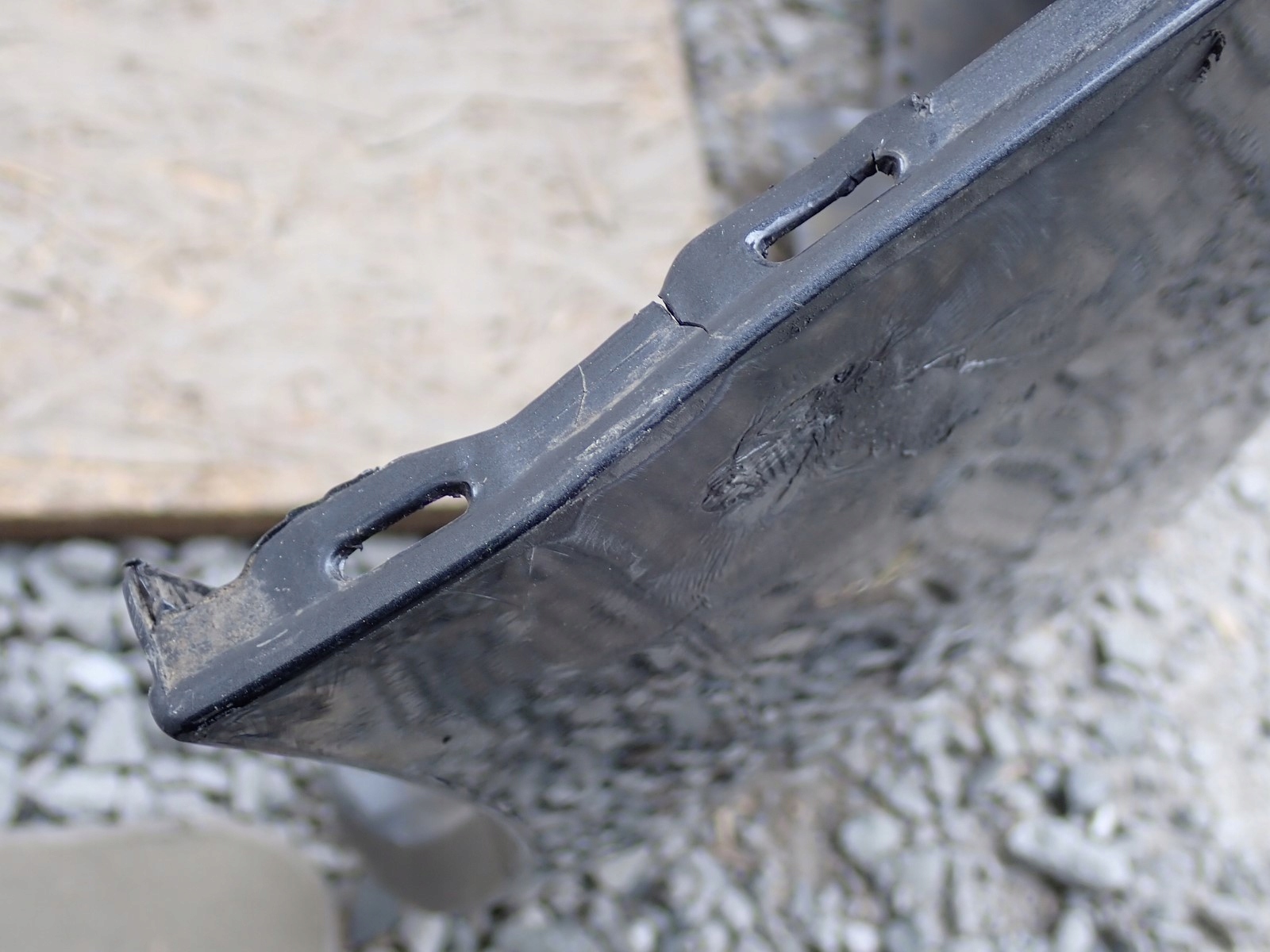 bumper front front MAZDA 2 II DE LIFT 2011-2014R