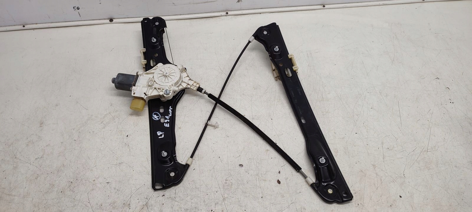 window regulator left front mechanism BMW E91 LIFT 2,0D