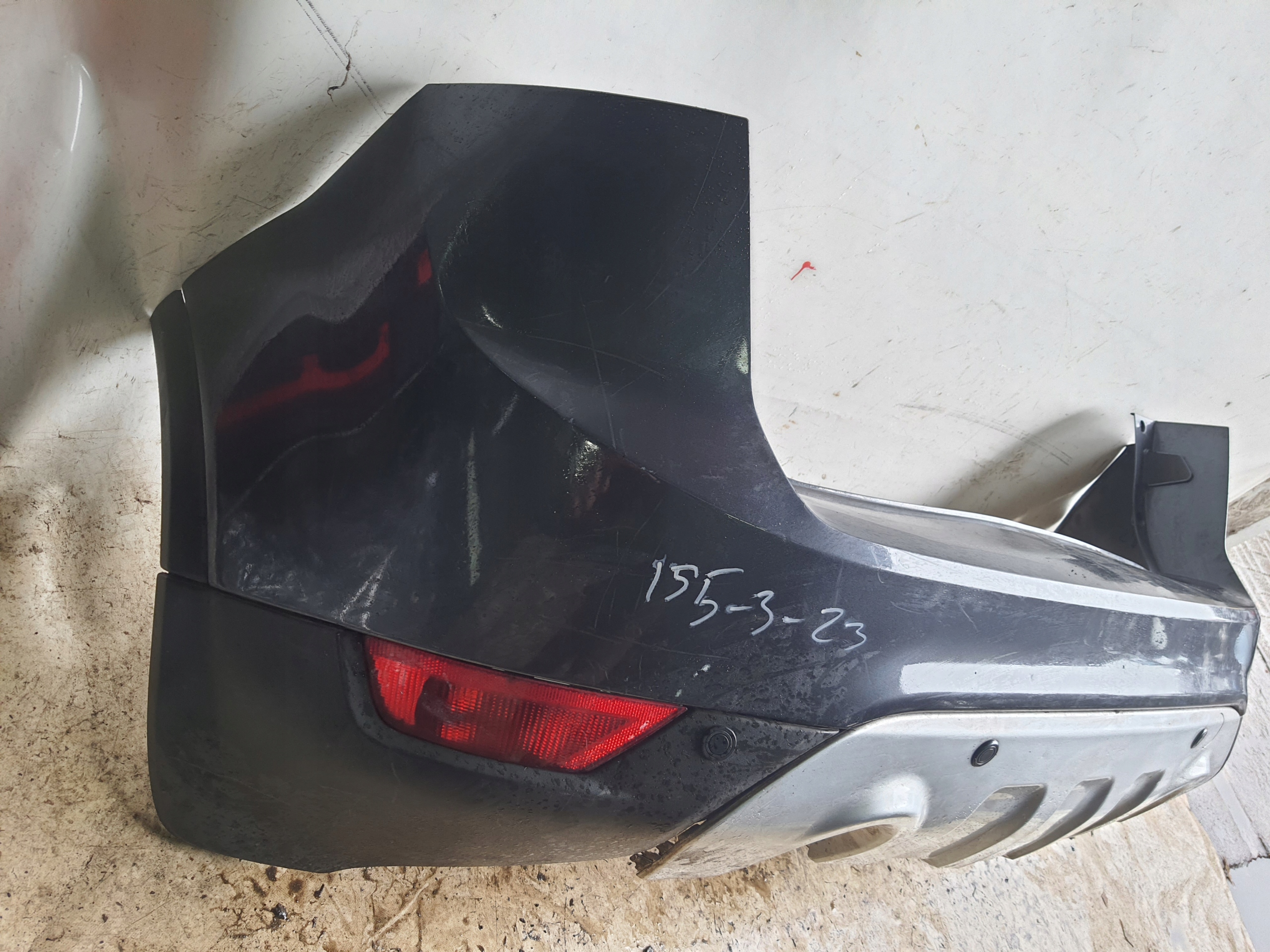 FORD KUGA MK1 08-12 bumper + PDC