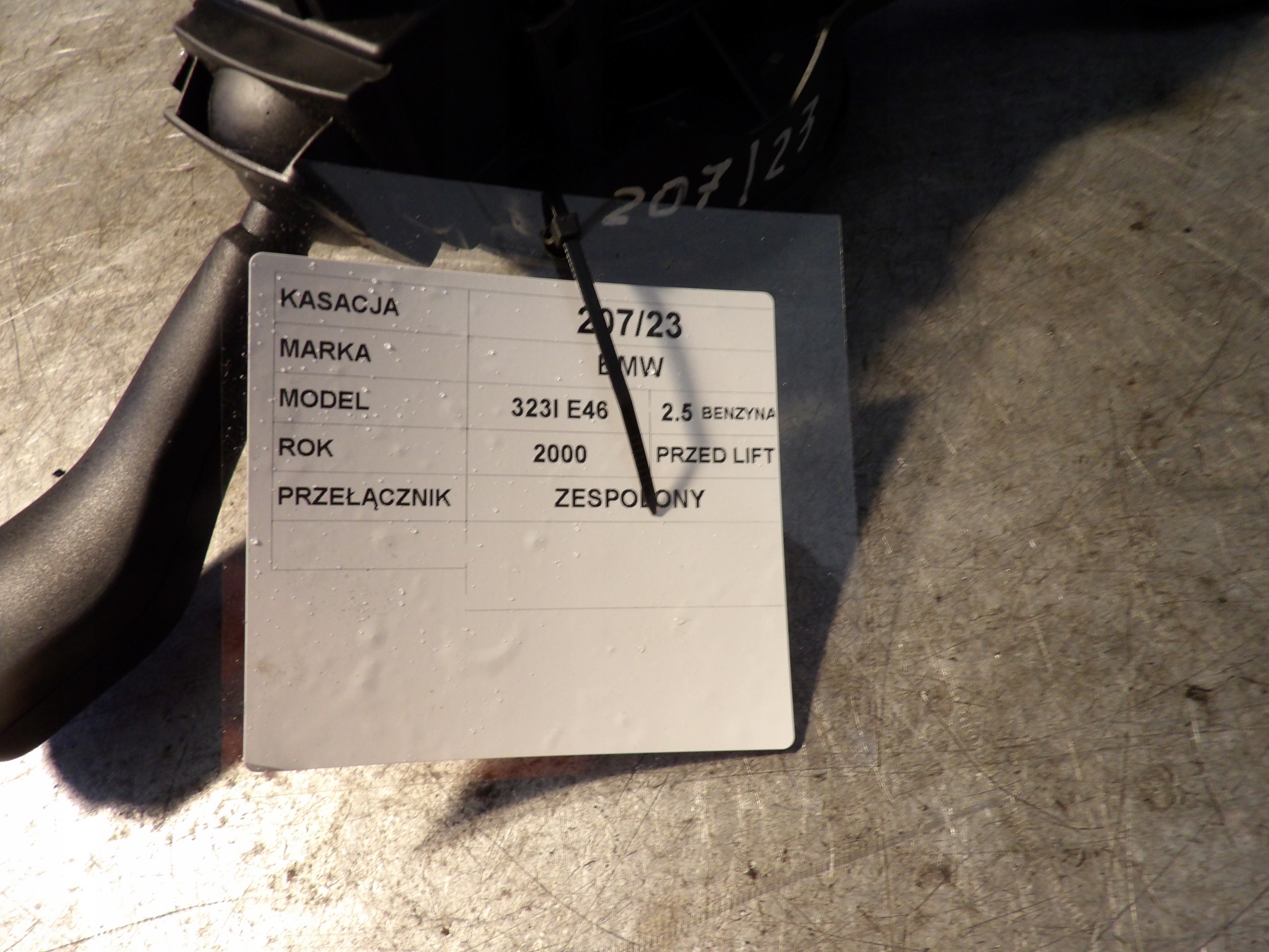 BMW E46 DEVIO LUCI TERGICRISTALLO TERGI COUPE 2,5B 8363668, 8363664