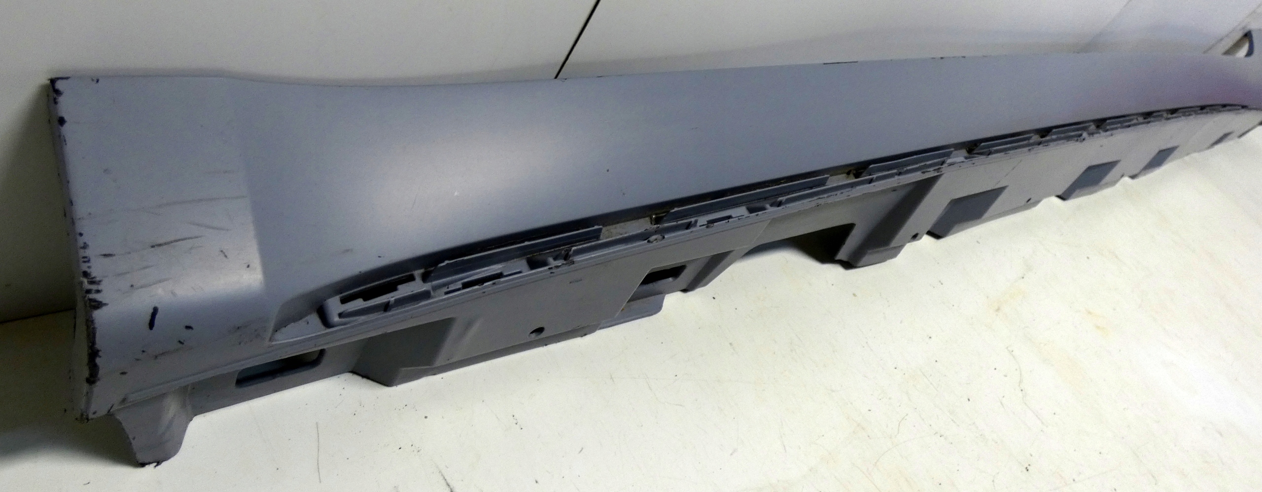 AUDI A5 SPORTBACK SLINE LISTWA PROGOWA LEWA PRÓG Producent części Audi OE