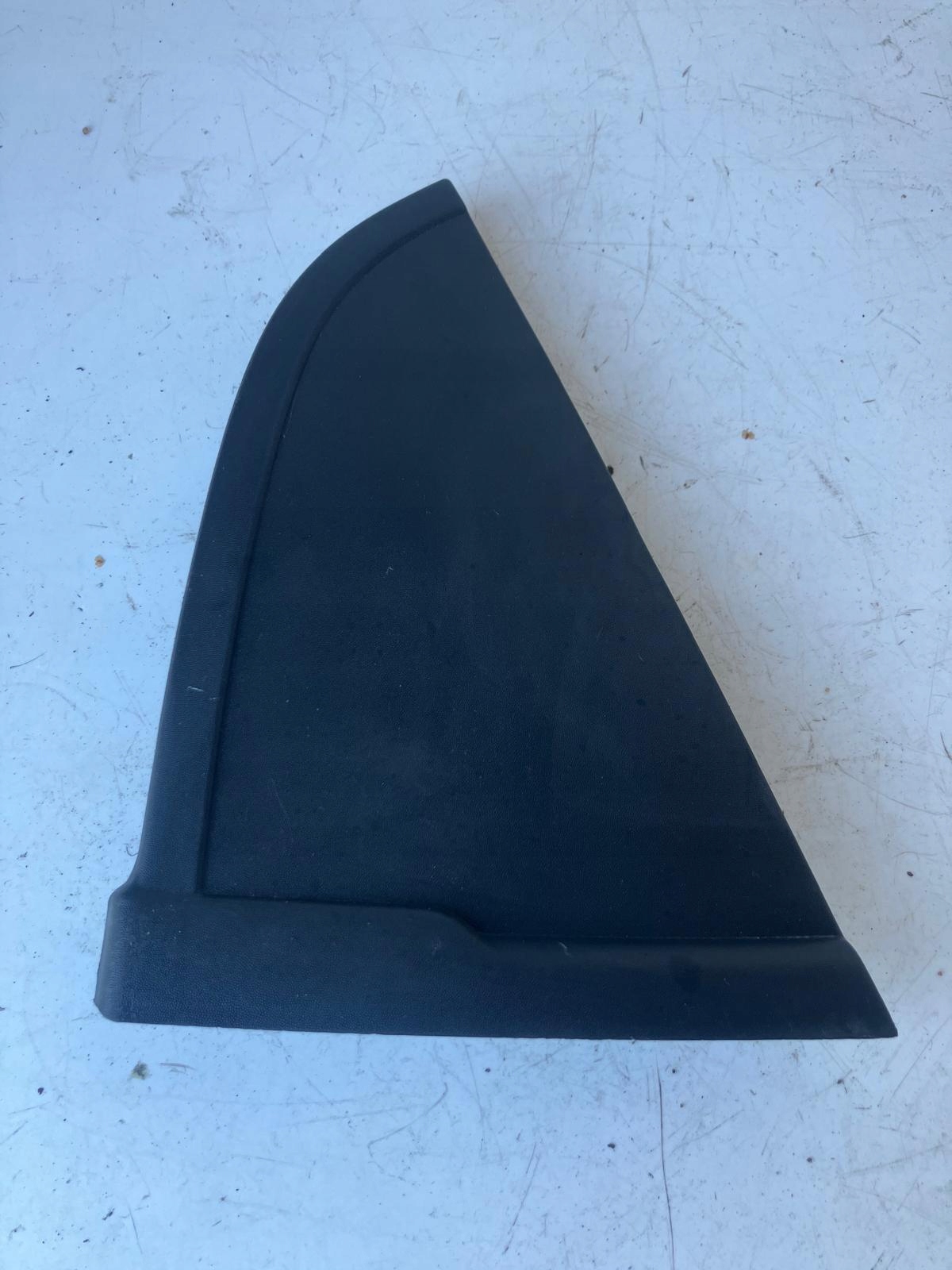 moulding TROJKAT cap door right rear part DACIA SPRING 833808155R