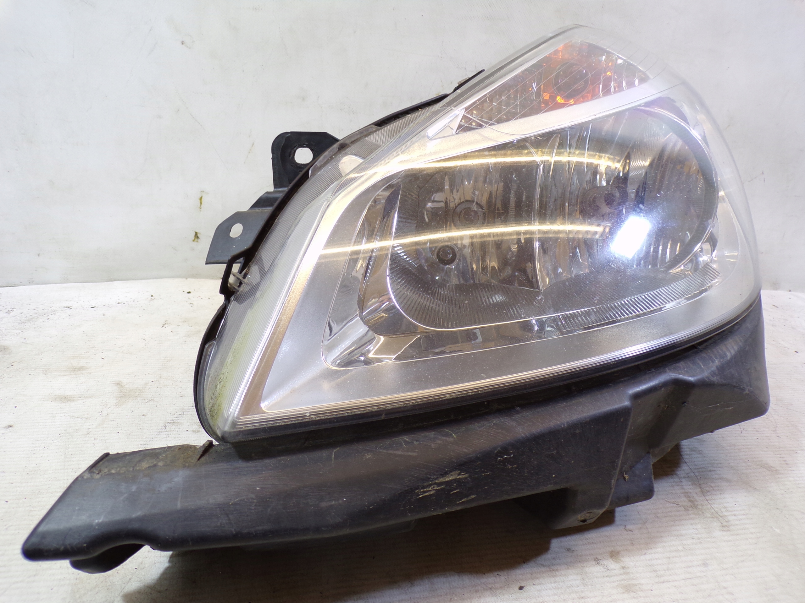 light front front left RENAULT CLIO 3 III (1) (K1)