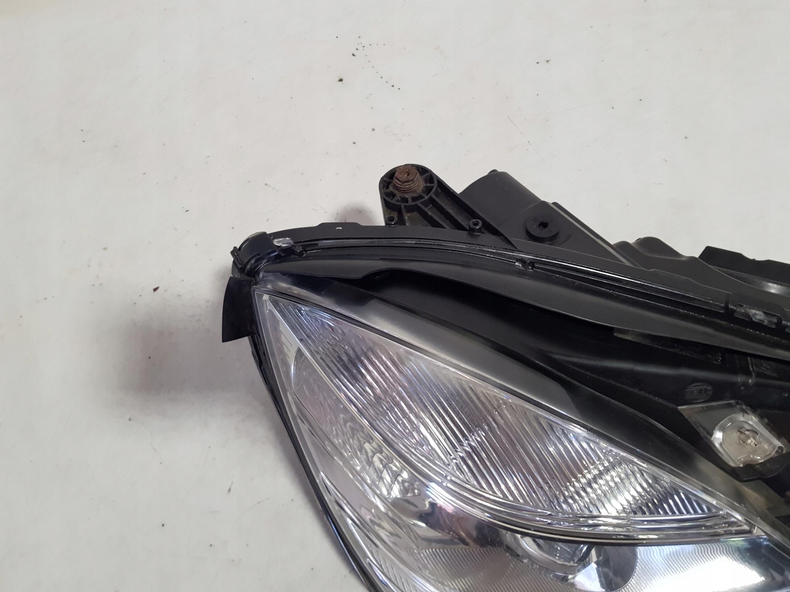 light right front MERCEDES W212 H7 A2128200461 UK