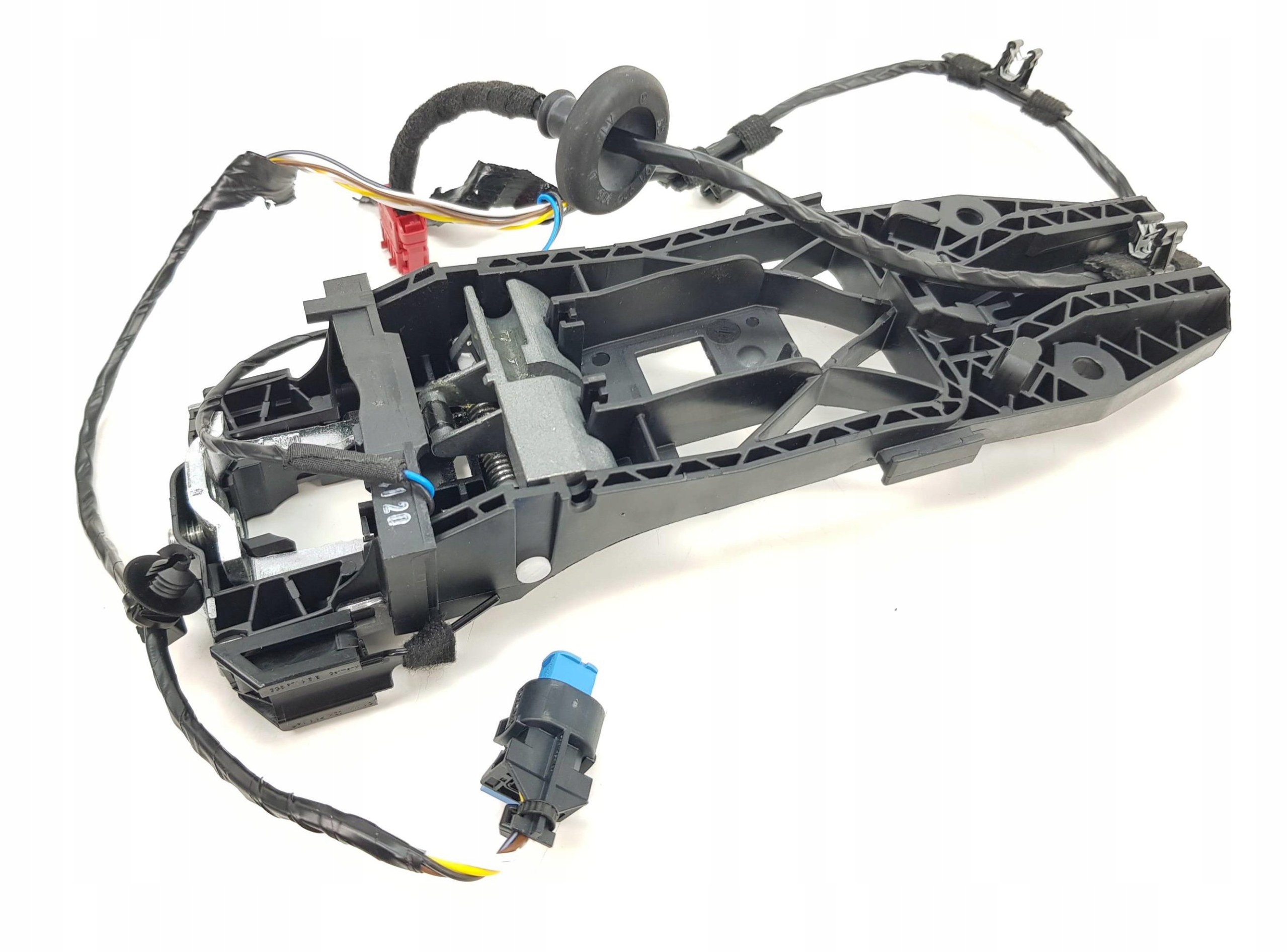 NOWE ORG MOCOWANIE KLAMKI LEWY PRZOD VW ARTEON 3H Installation side front left