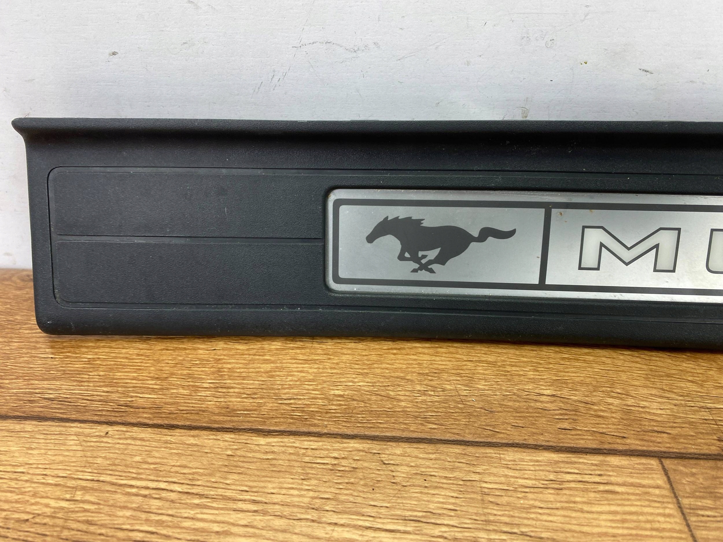 cap threshold door przednich moulding threshold Ford Mustang VII MK7 2024+