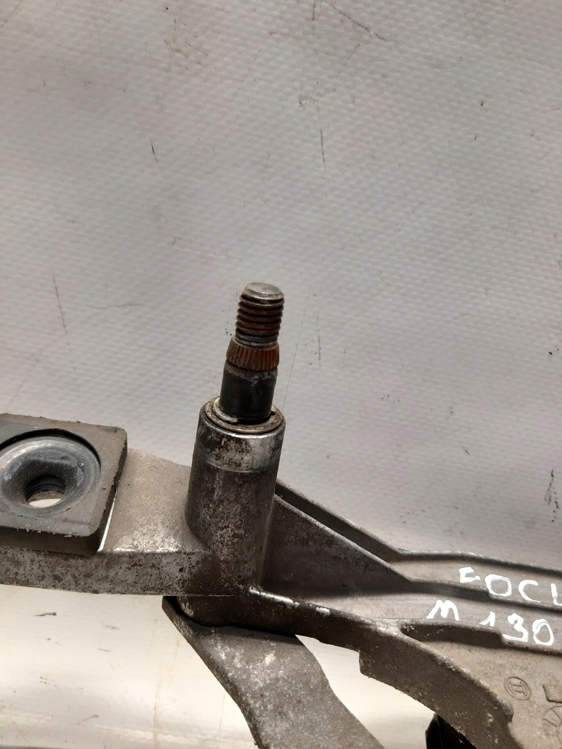 wiper mechanism front FORD FOCUS MK2