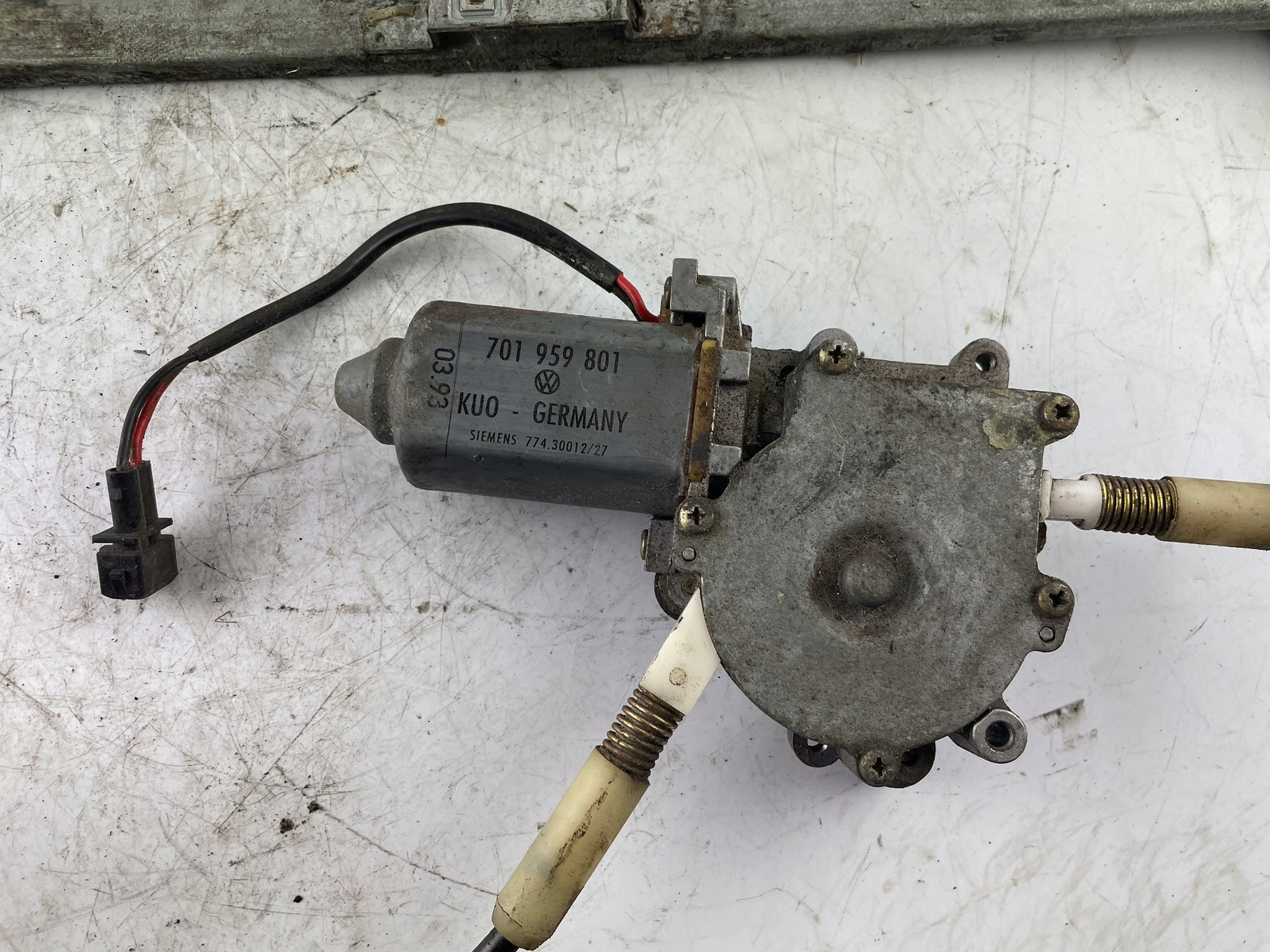 window regulator 701 959 801 VW Transporter T4 Caravelle California