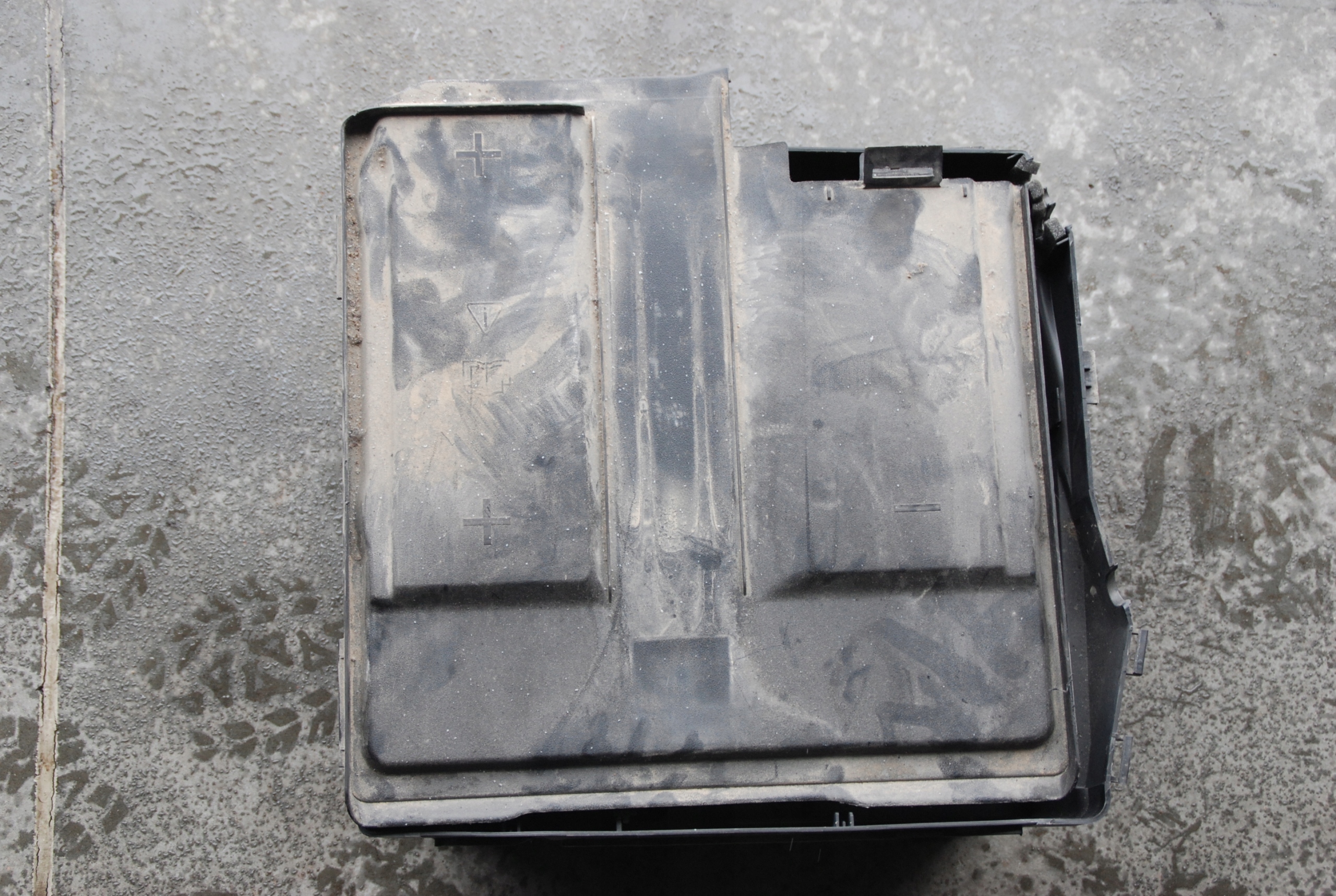 КОРПУС БАТАРЕЙНОГО ОТСЕКА CUSTOM MK8 2014-