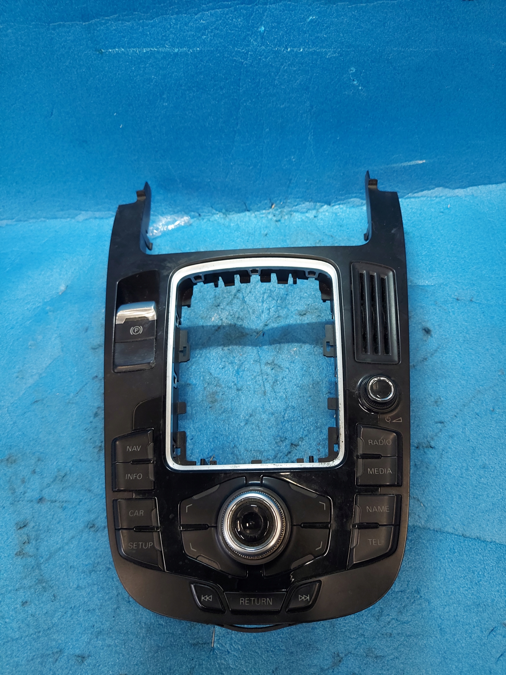 PANEL MMI 8T0919609F AUDI A4 B8
