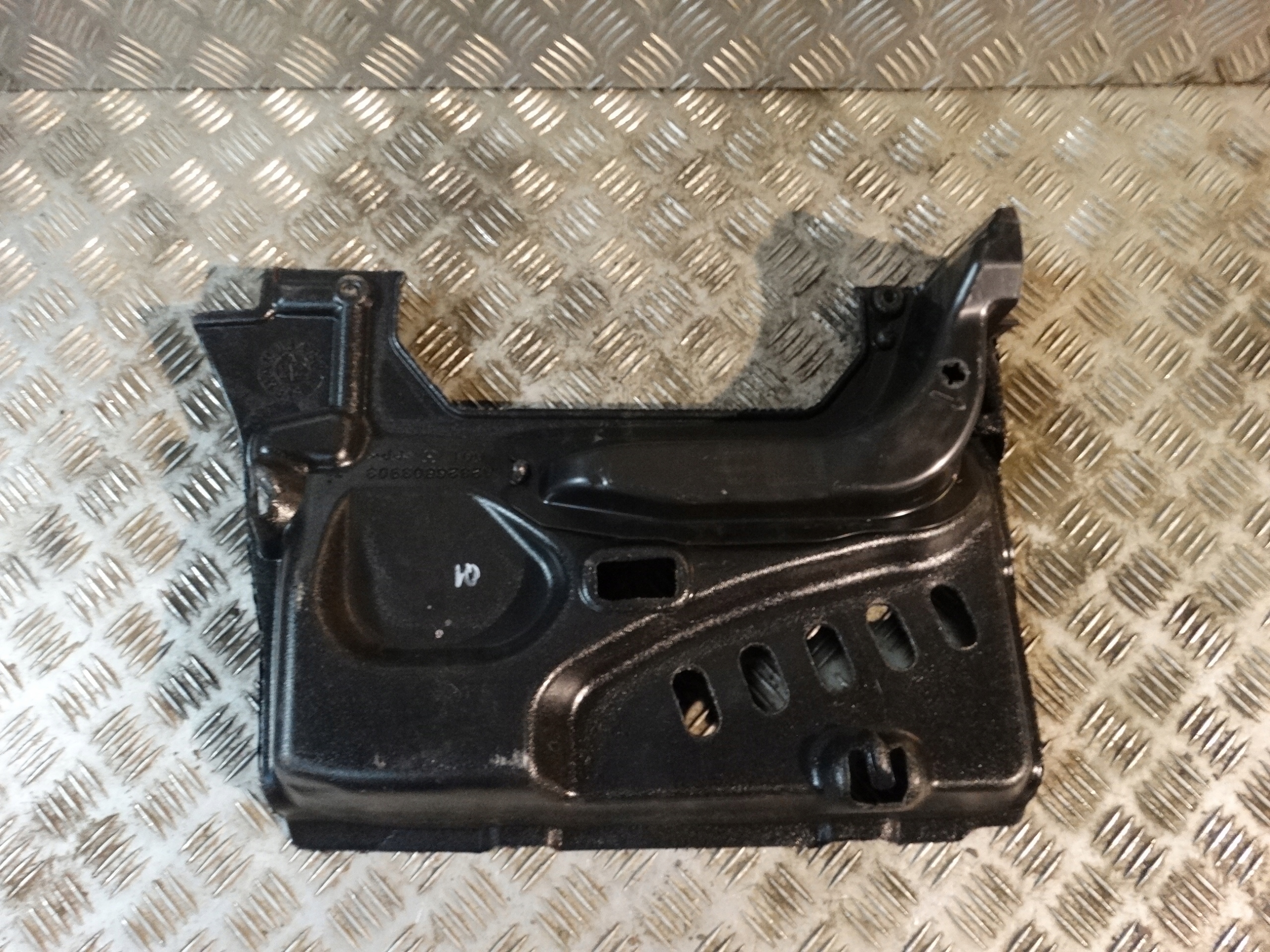 IDEAL cover lower consoles MERCEDES SL W232 1