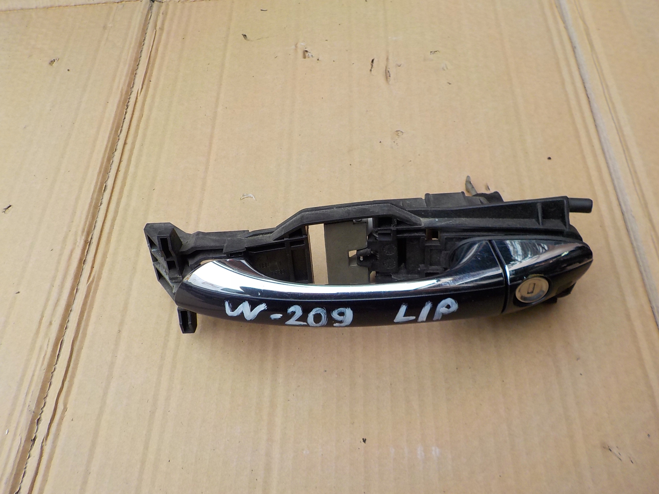 lock cylinder handle left front mercedes clk w209 2002r