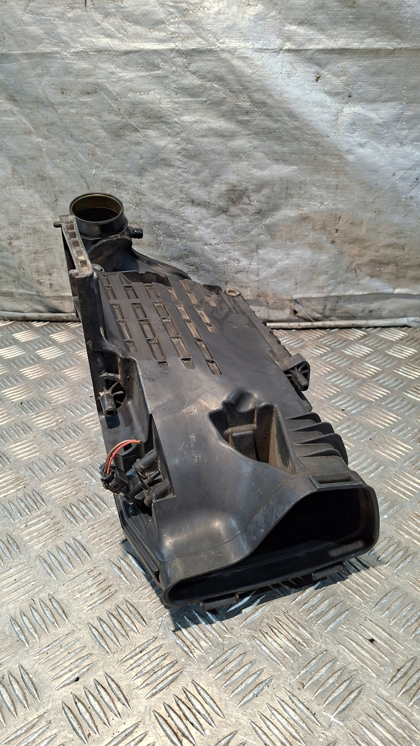 Gehäuse filter luft Luftmassenmesser MERCEDES W203 1.8K