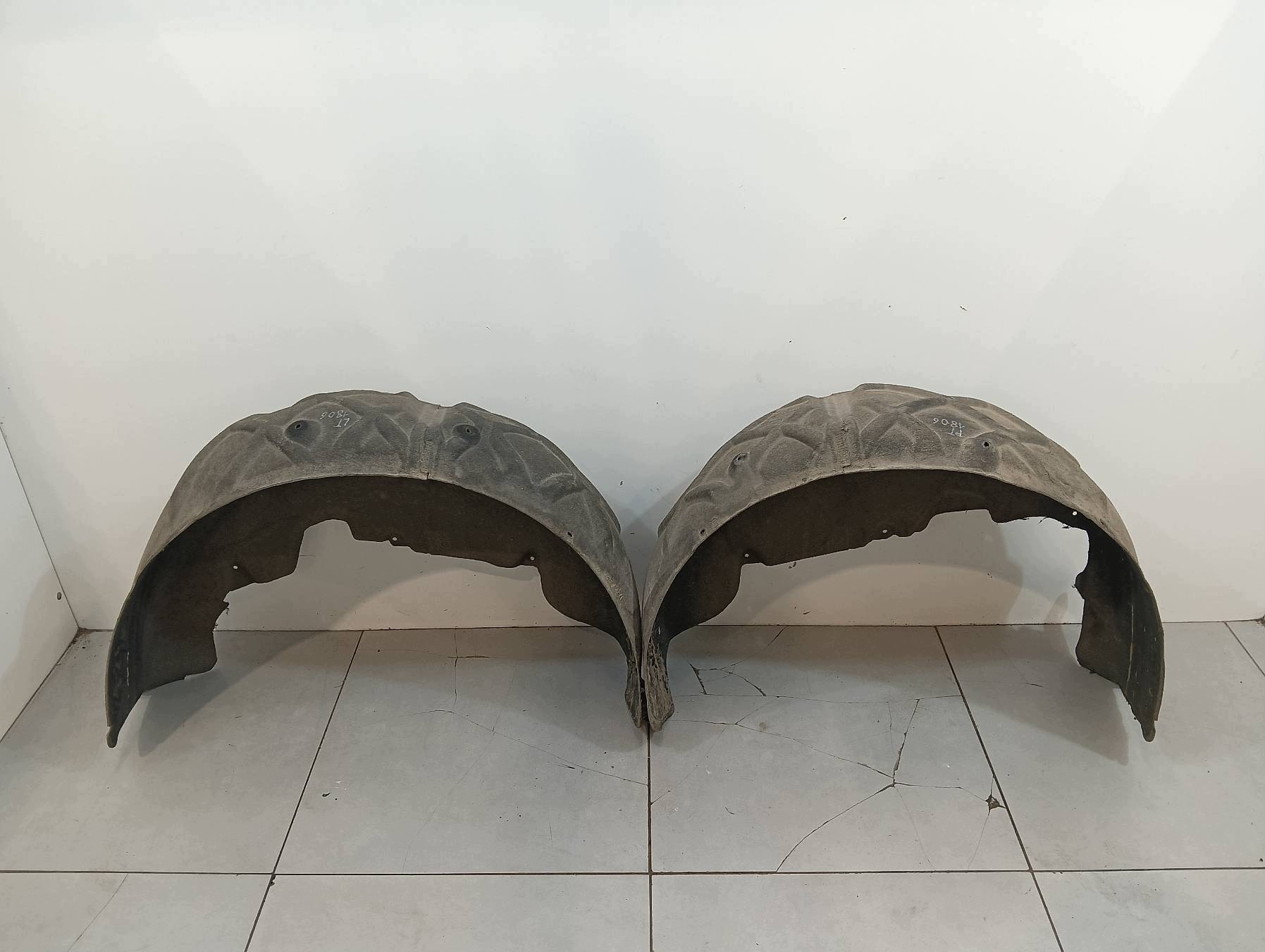 mudguard right left rear part KPL 7P Porsche Cayenne II (2010-2017)