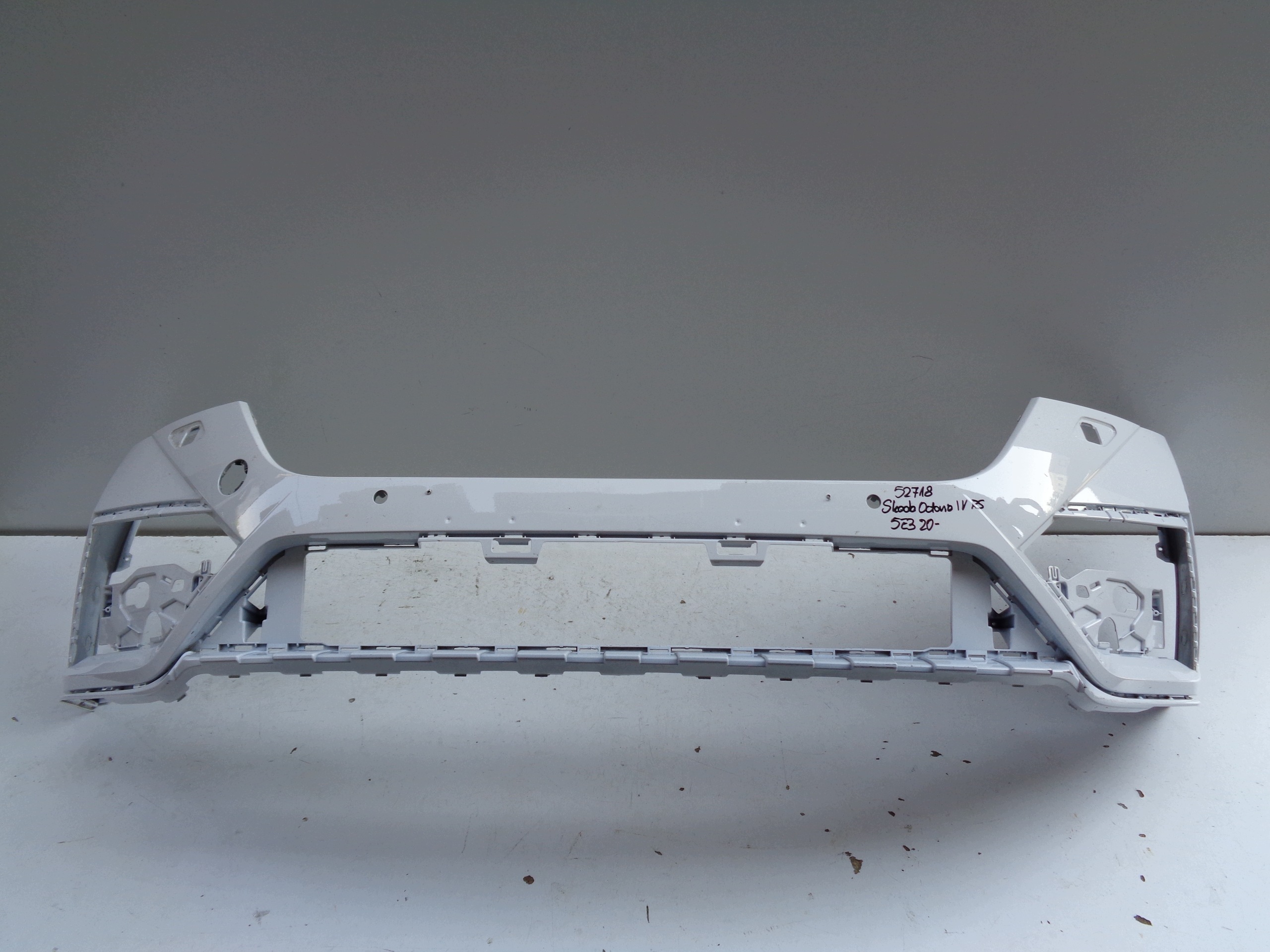 front bumper SKODA OCTAVIA IV 4 RS 5E3 20- NR 52718