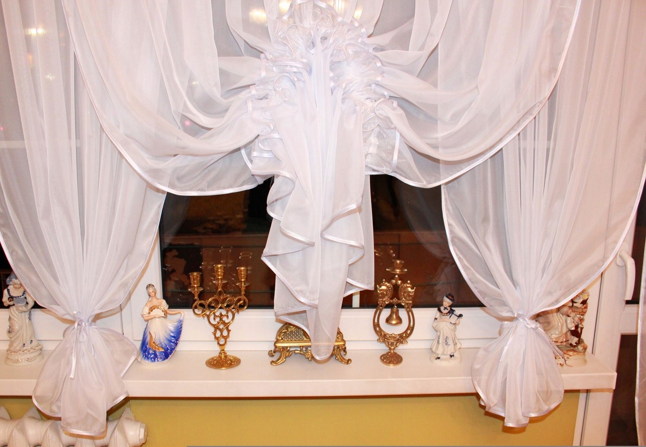 Firank Balkon BOMBKA BIAŁA 600/220 Firanki KRESZ Szerokość 1 cm