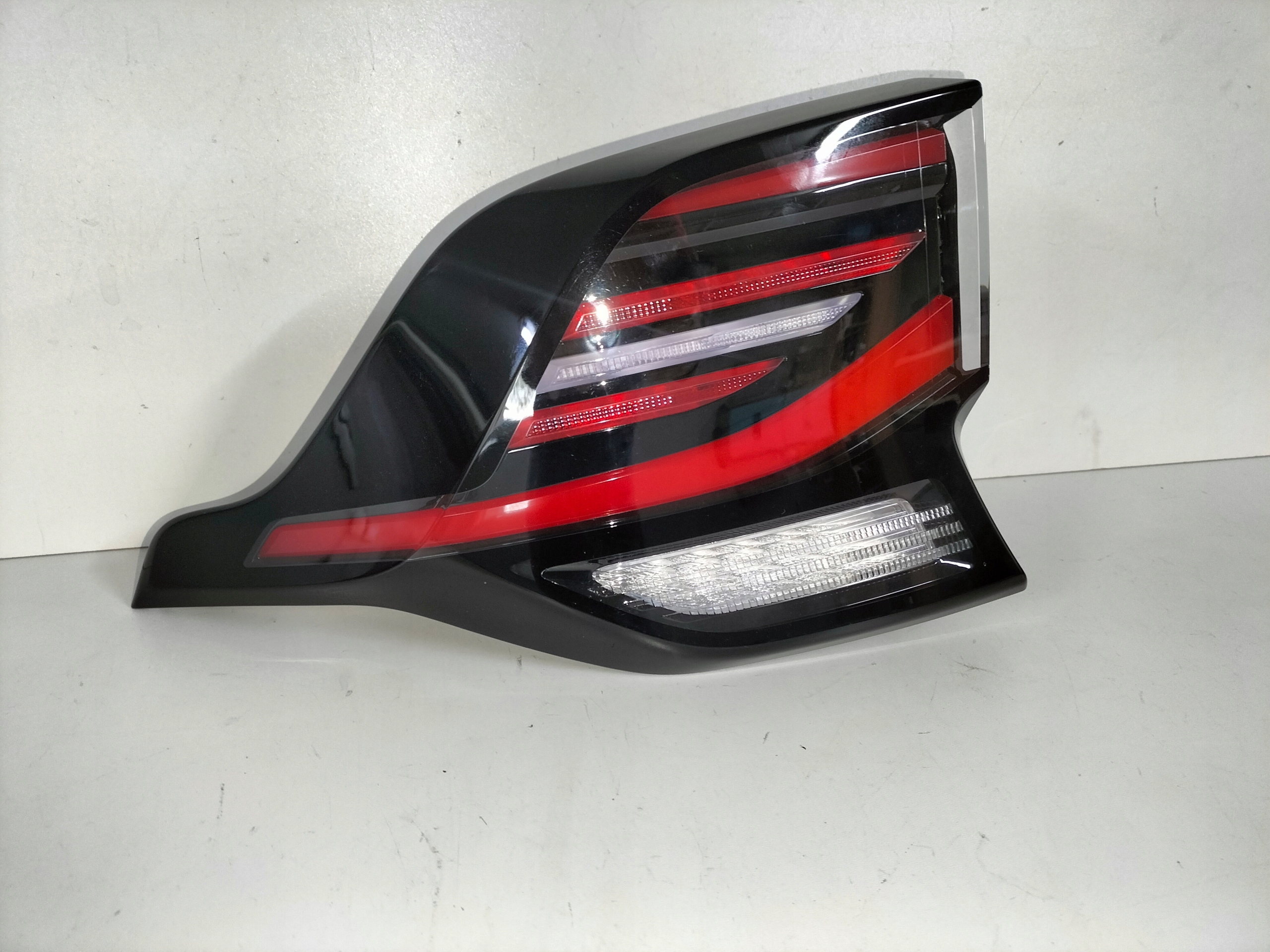 light rear rear part left KIA SPORTAGE 5 V 21- LED