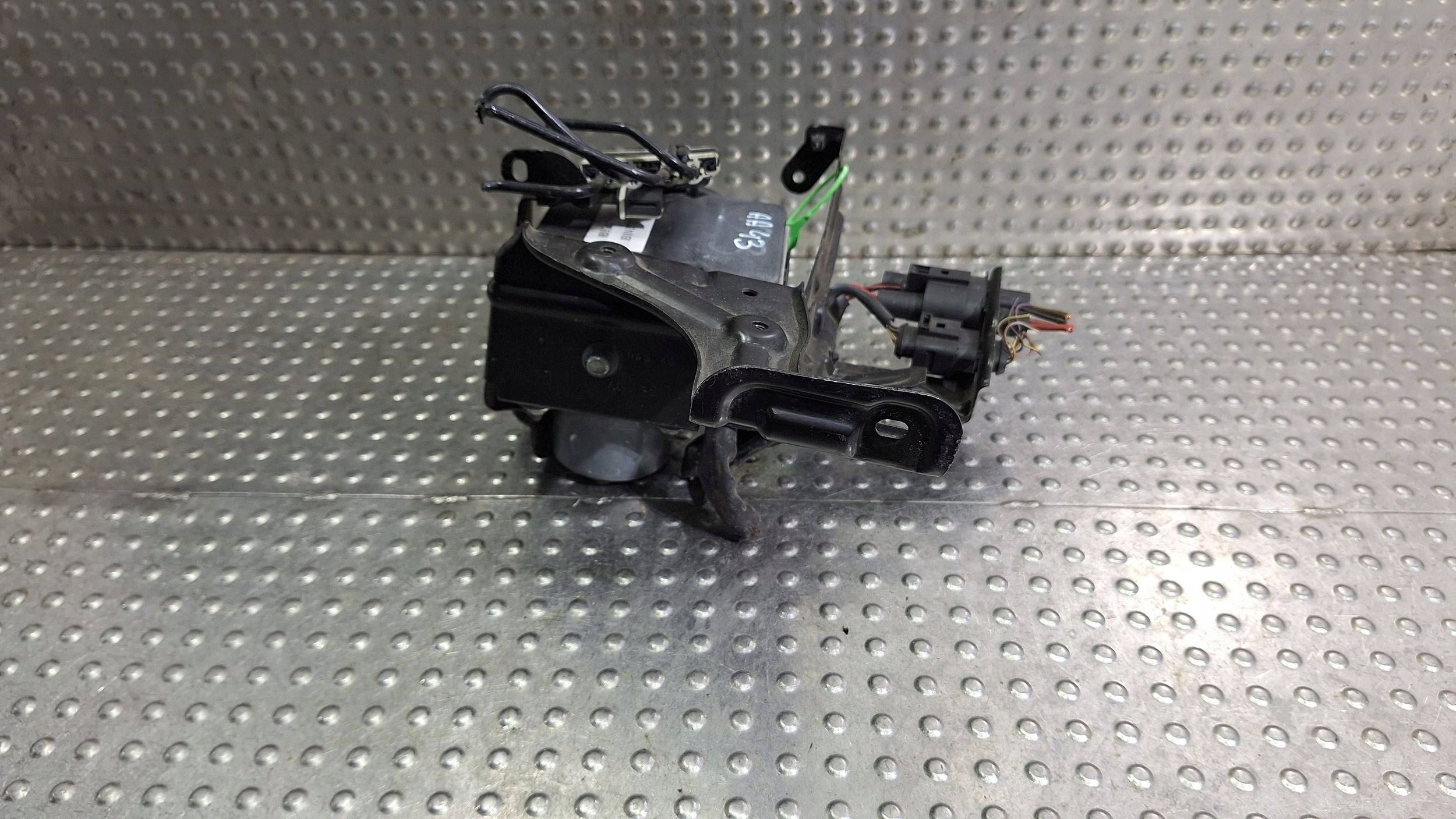 pump control unit ABS 8E0910517H 8E0614517BF 0265234336 AUDI A4 B6 B7