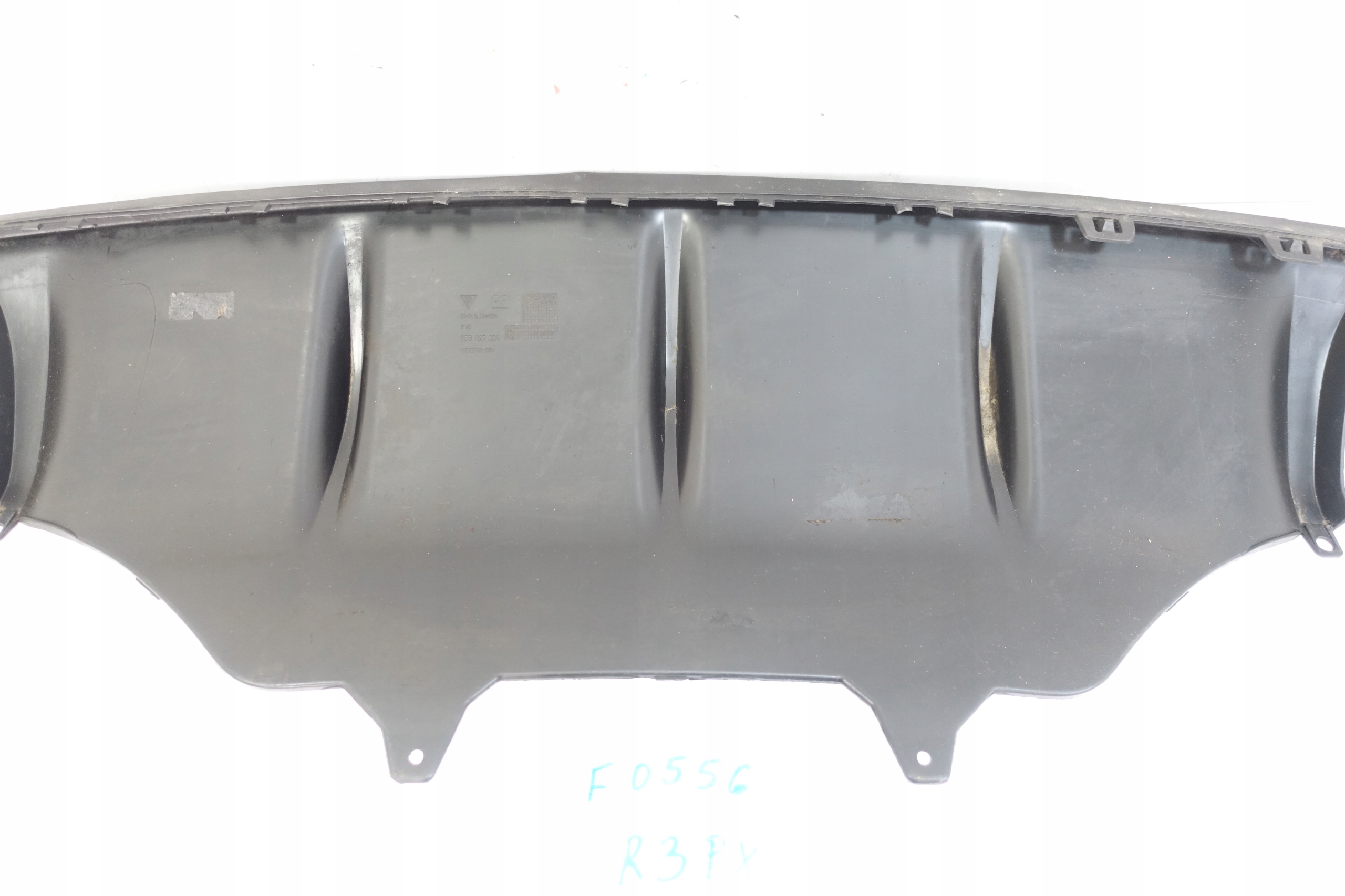 PORSCHE MACAN 95B SPOILER Accessoires Diffuseur Pare choc Arrière 95B807834