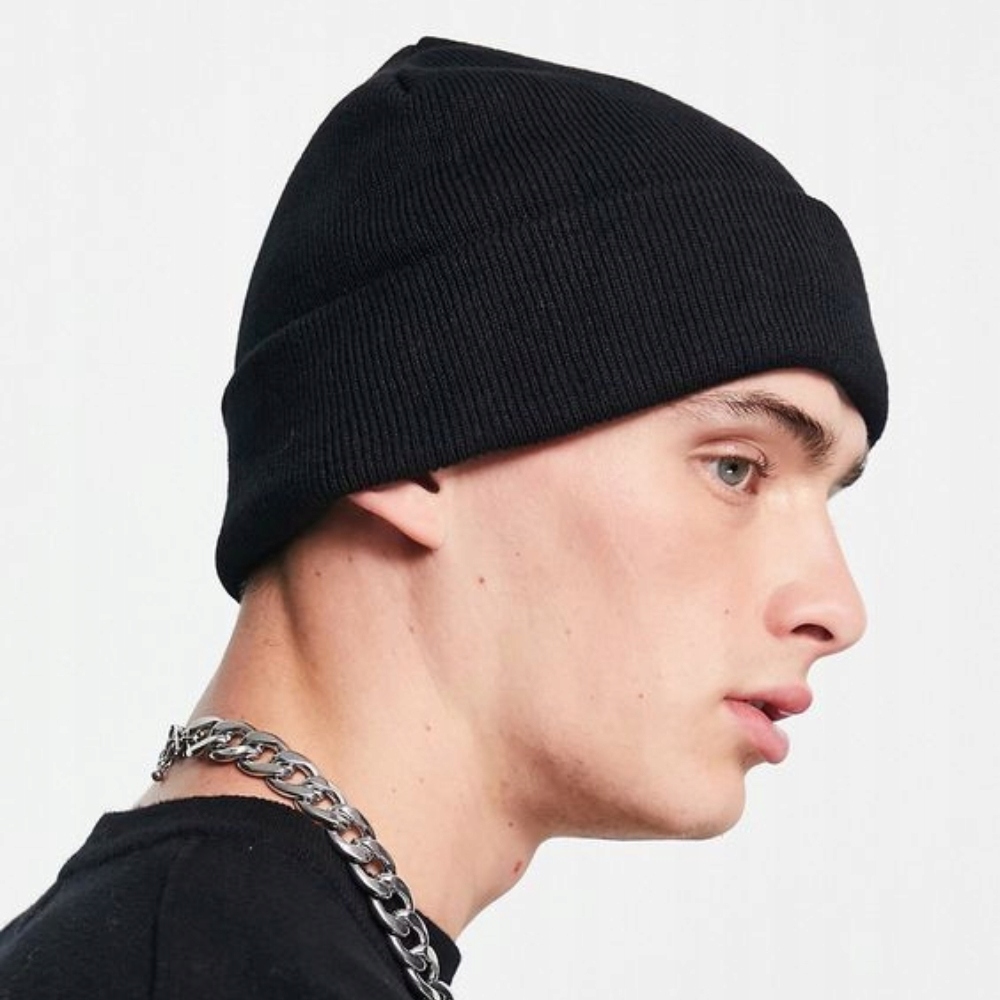 CZAPKA UNISEKS KLASYCZNA JESIENNA ZIMOWA UNIWERSALNA BEANIE OCIEPLANA GRUBA Stan opakowania oryginalne