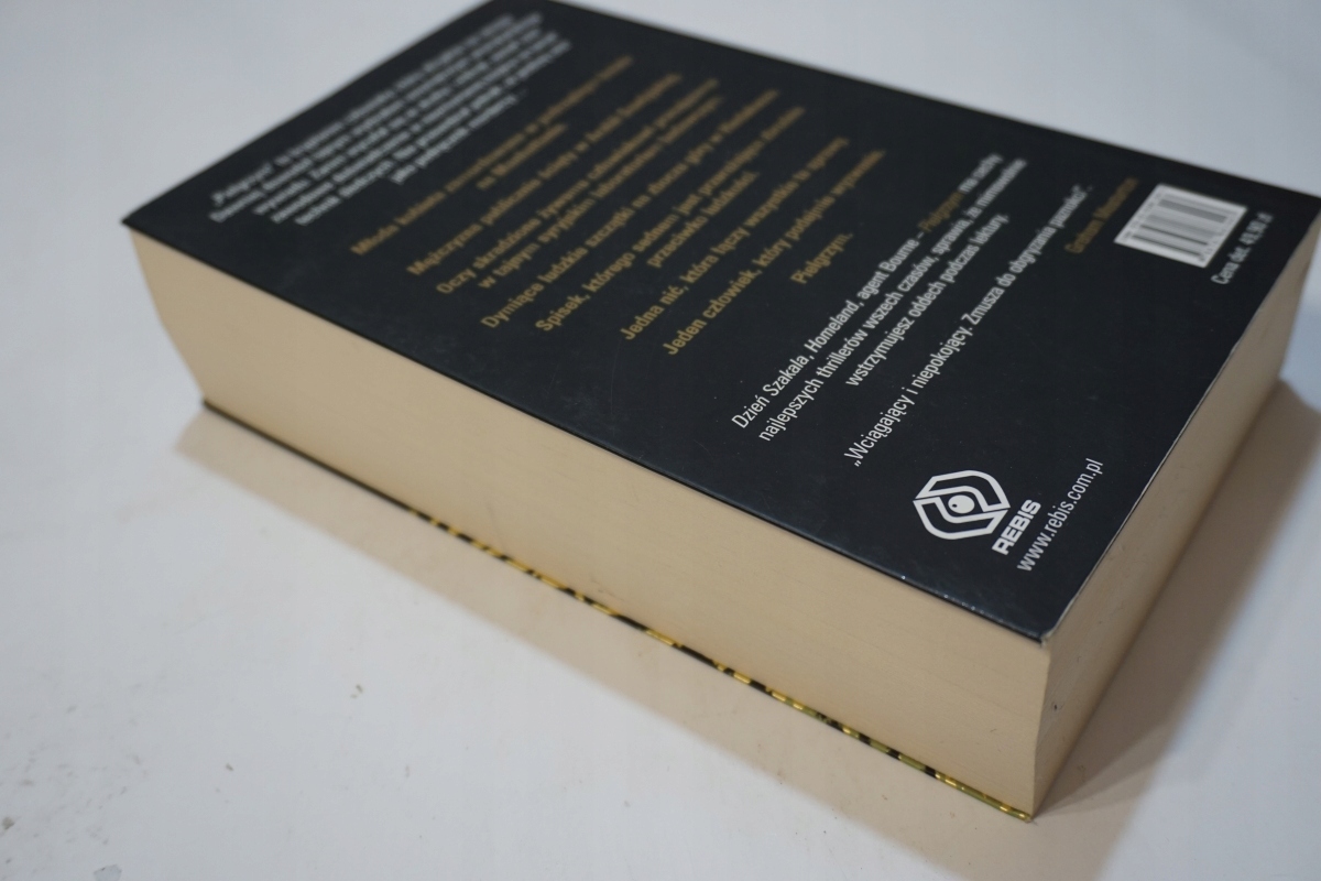 PIELGRZYM TERRY HAYES Tytuł Pielgrzym