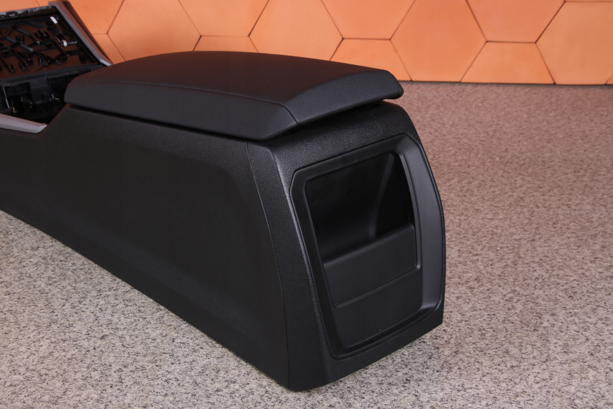BMW G20 G21 TUNEL central armrest black EUROPA