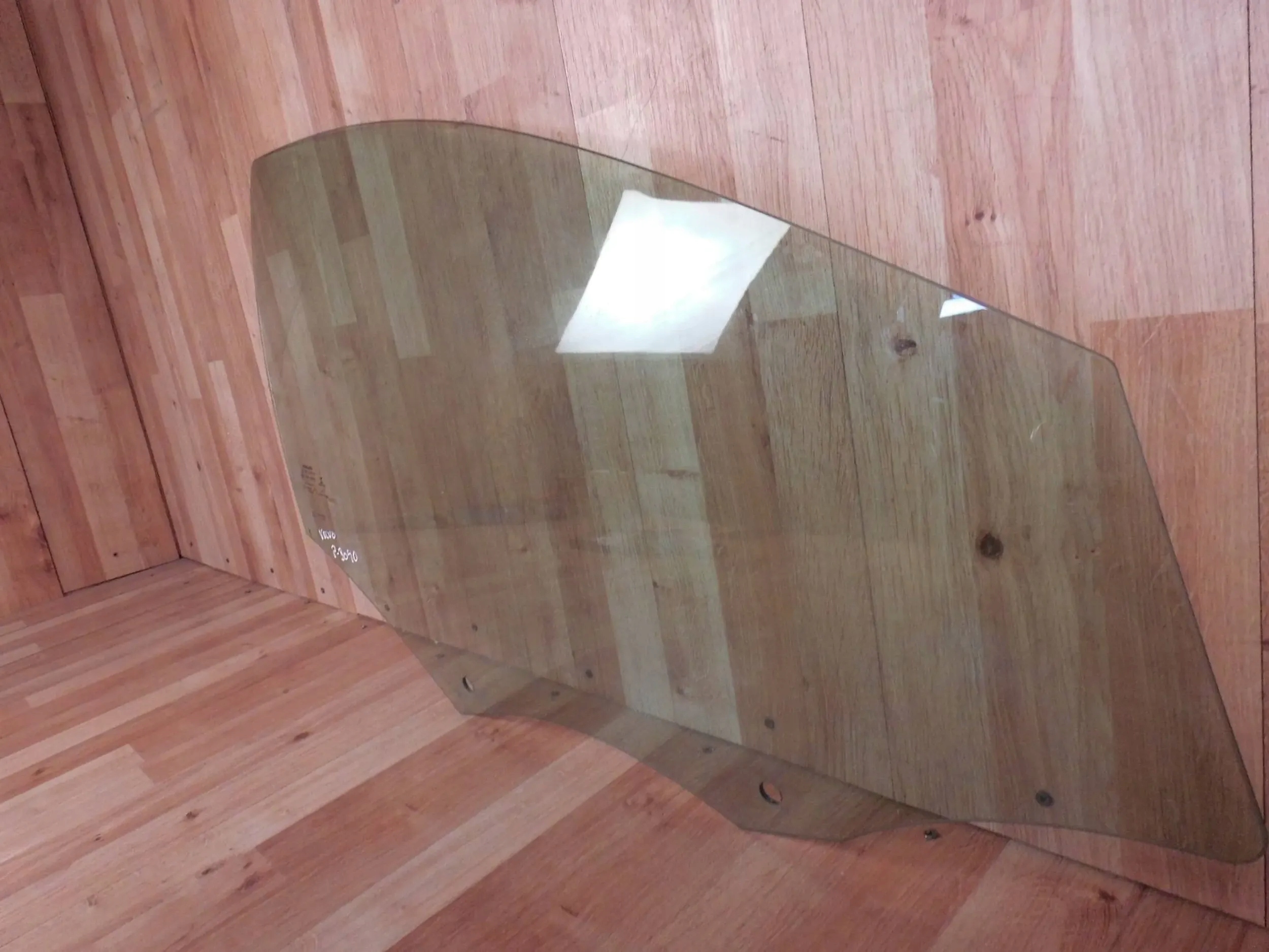 Volvo XC40 2017 window door przednich right front 43R-00049