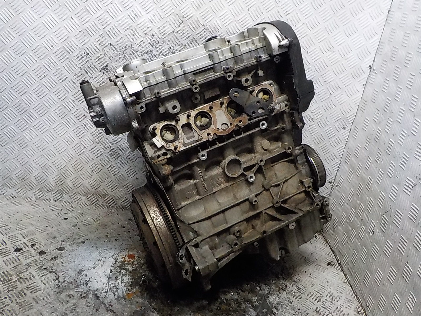 AUDI A4 B6 engine 2.0 FSI 16V 150 KM AWA