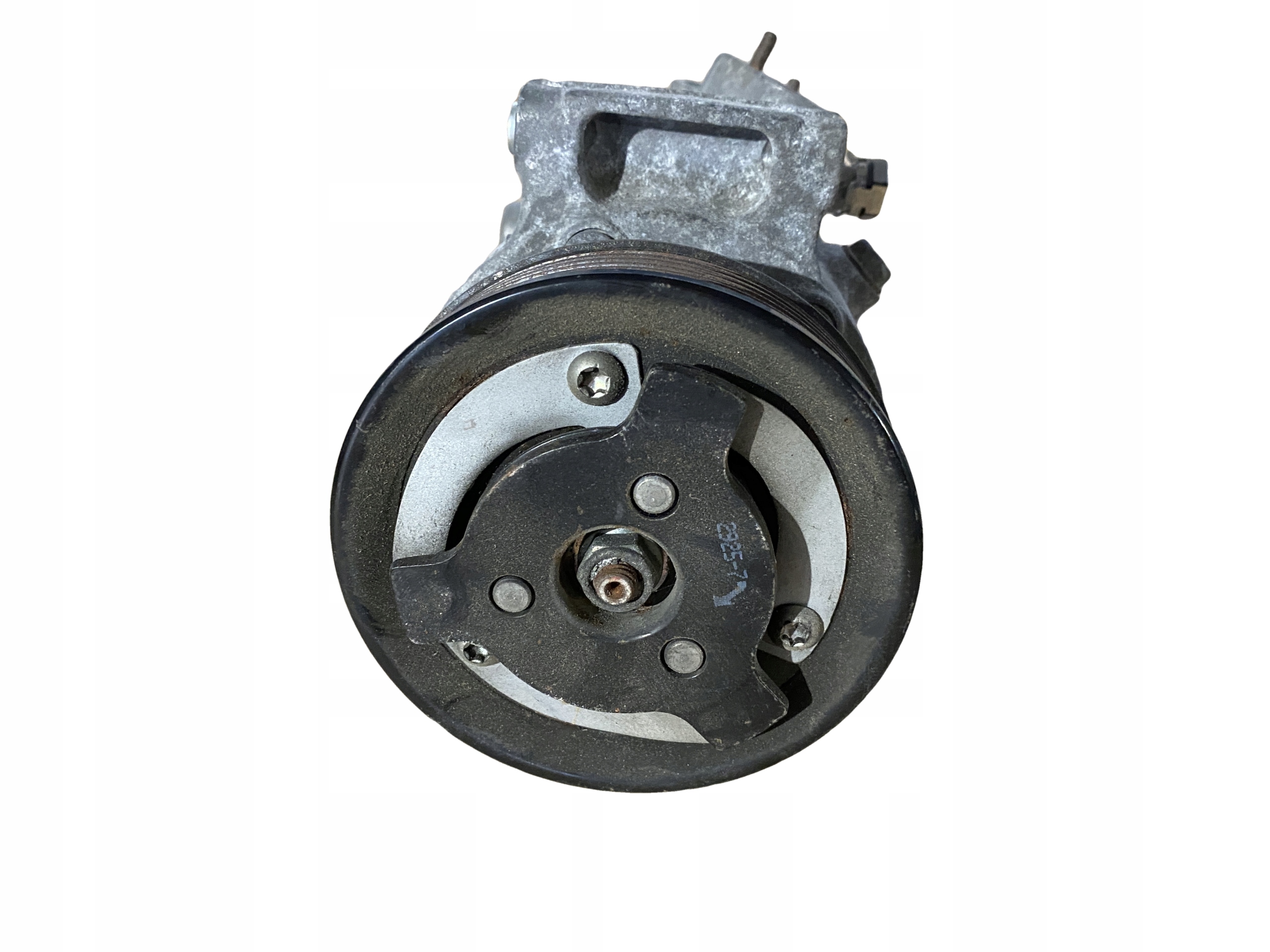 AUDI VW compressor; compressor of the air conditioning 5Q0820803C