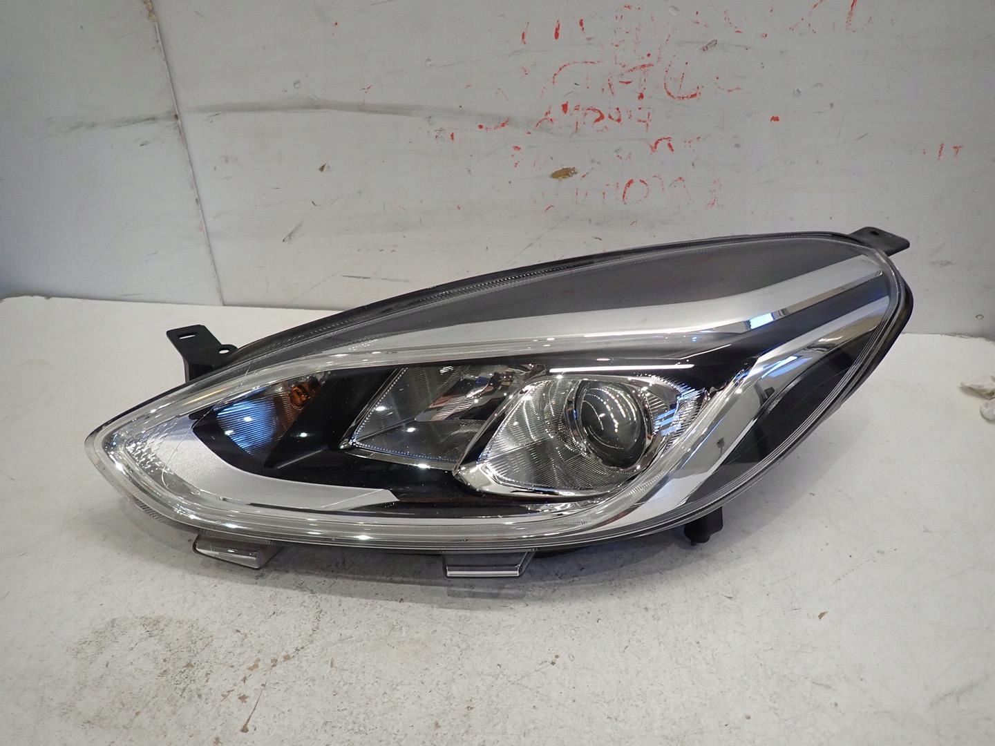 light front front left FORD FIESTA MK8 2017- H1BB-13W030-CD