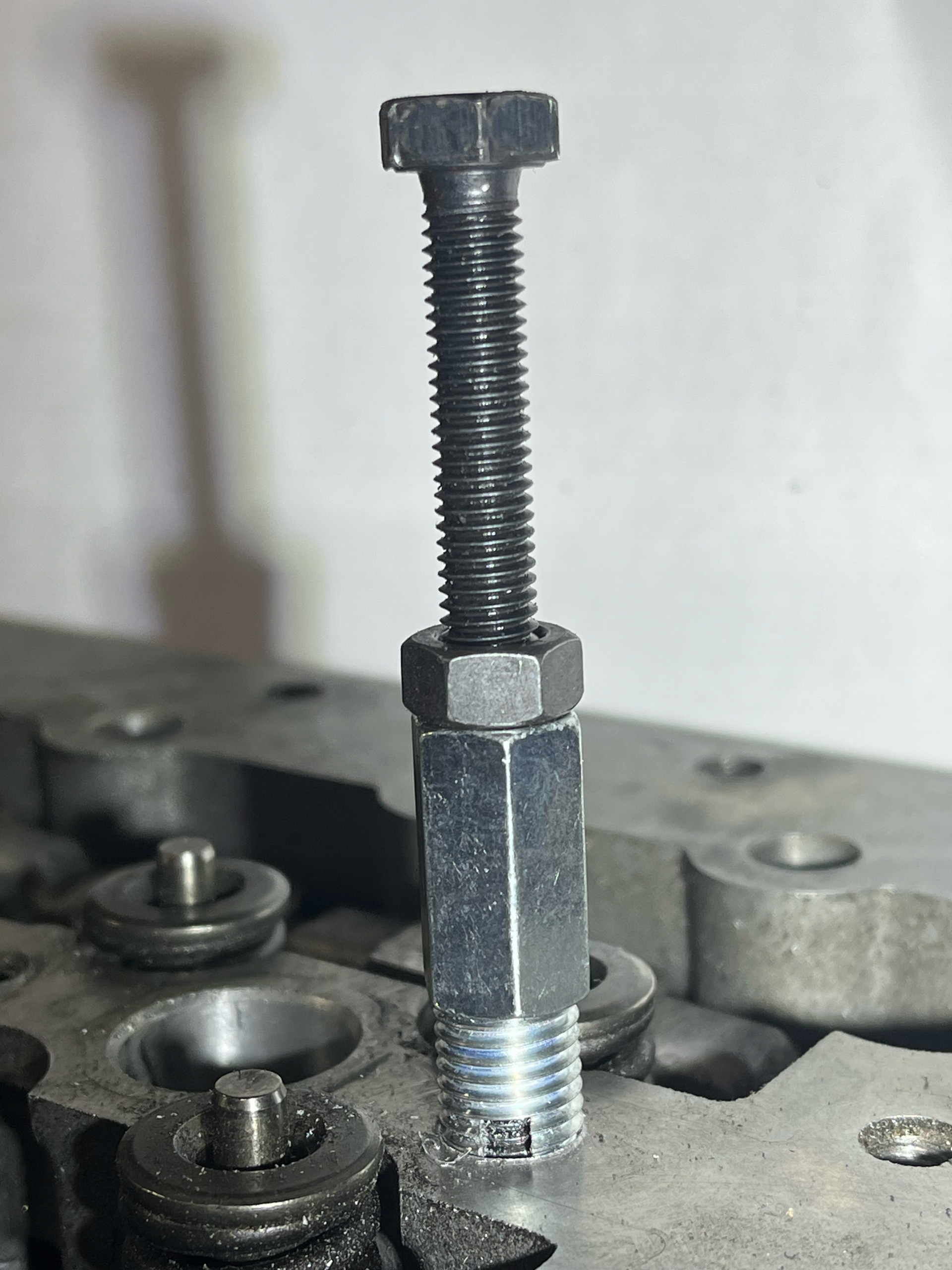 Zestaw do naprawy gwintu M5 zerwany gwint Marka inna