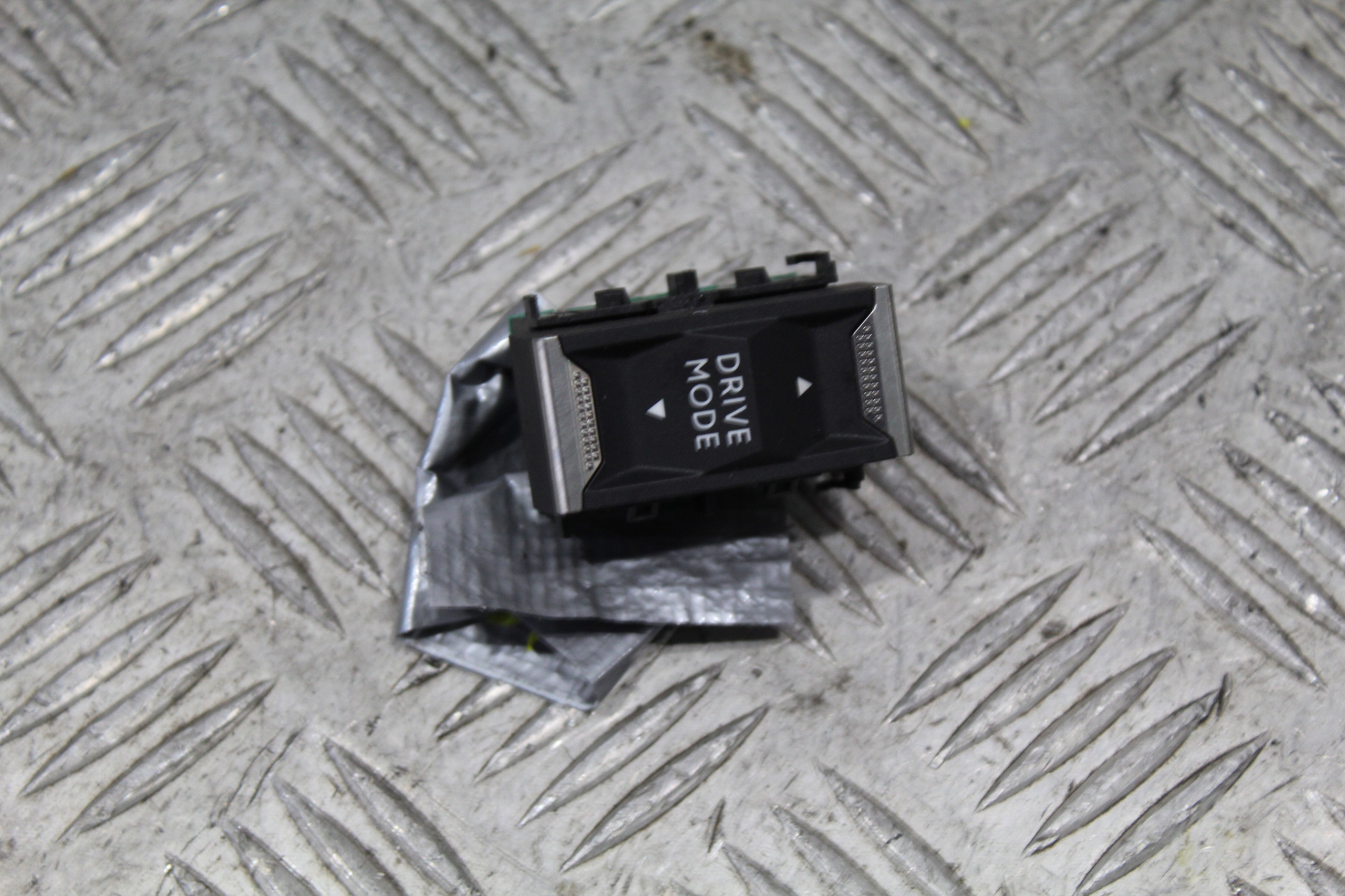 switch DRIVE MODE PEUGEOT 208 II 2 9815635480