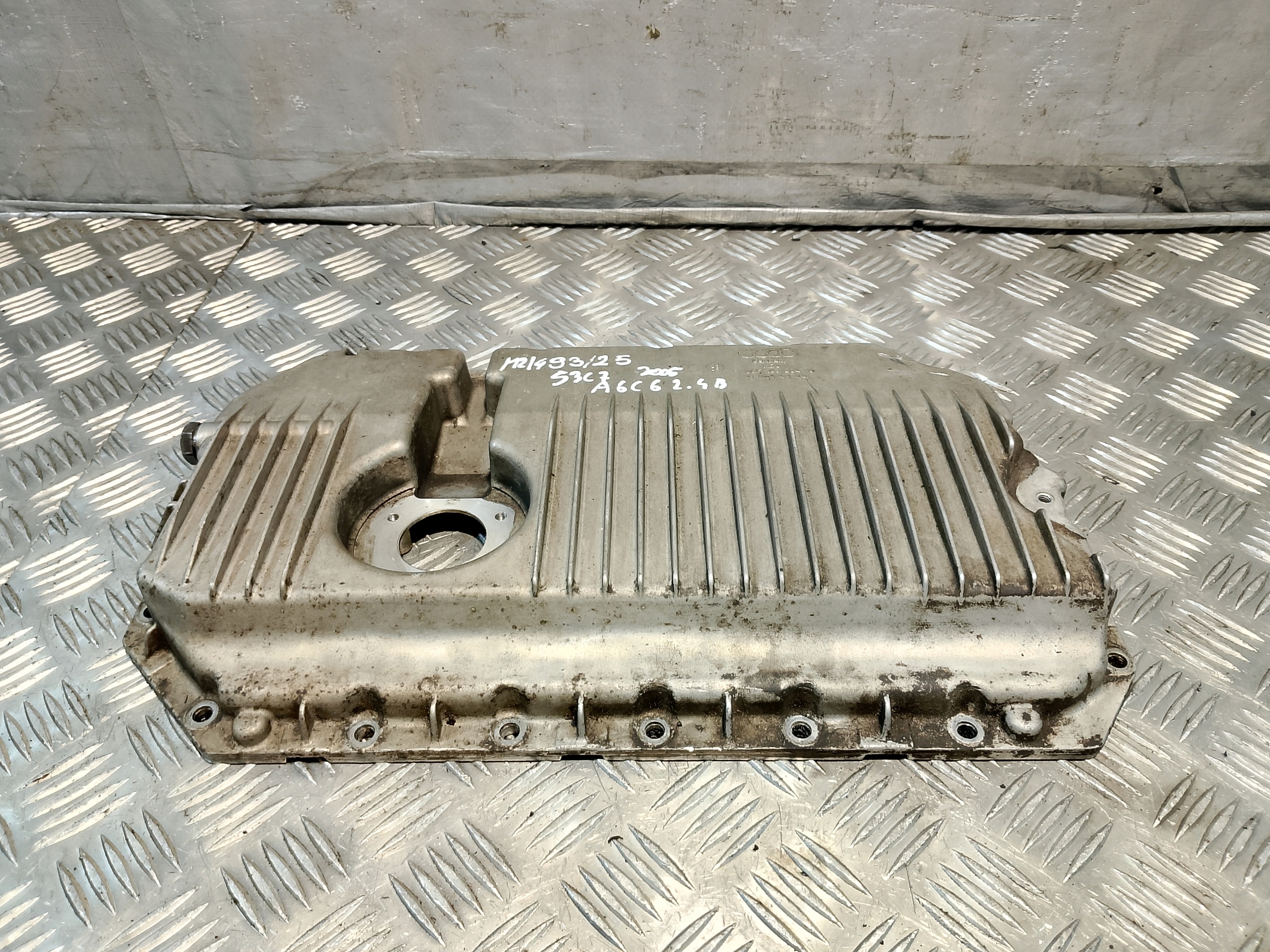 Ölwanne AUDI A6 C6 2.4 B OE 06E103604G