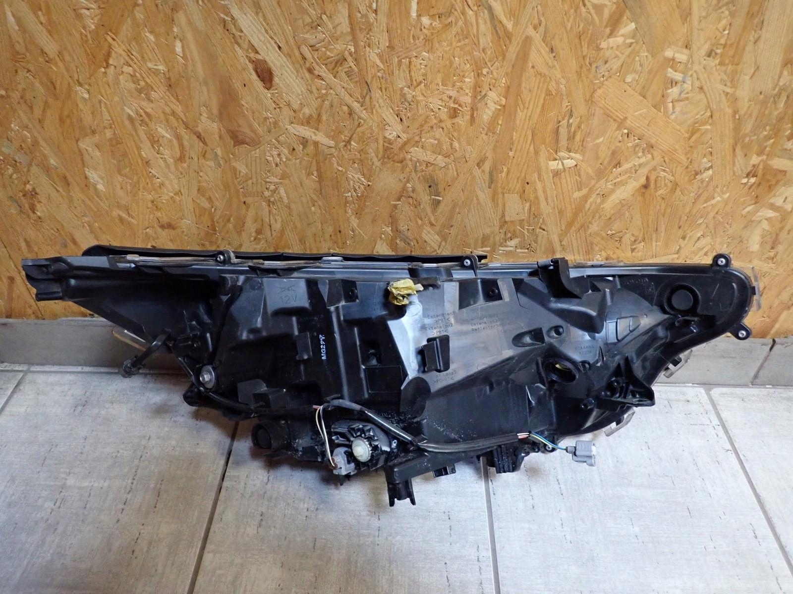 light left REFLEKTOR left REFLEKTOR FULL LED TOYOTA RAV4 A5 8118542842