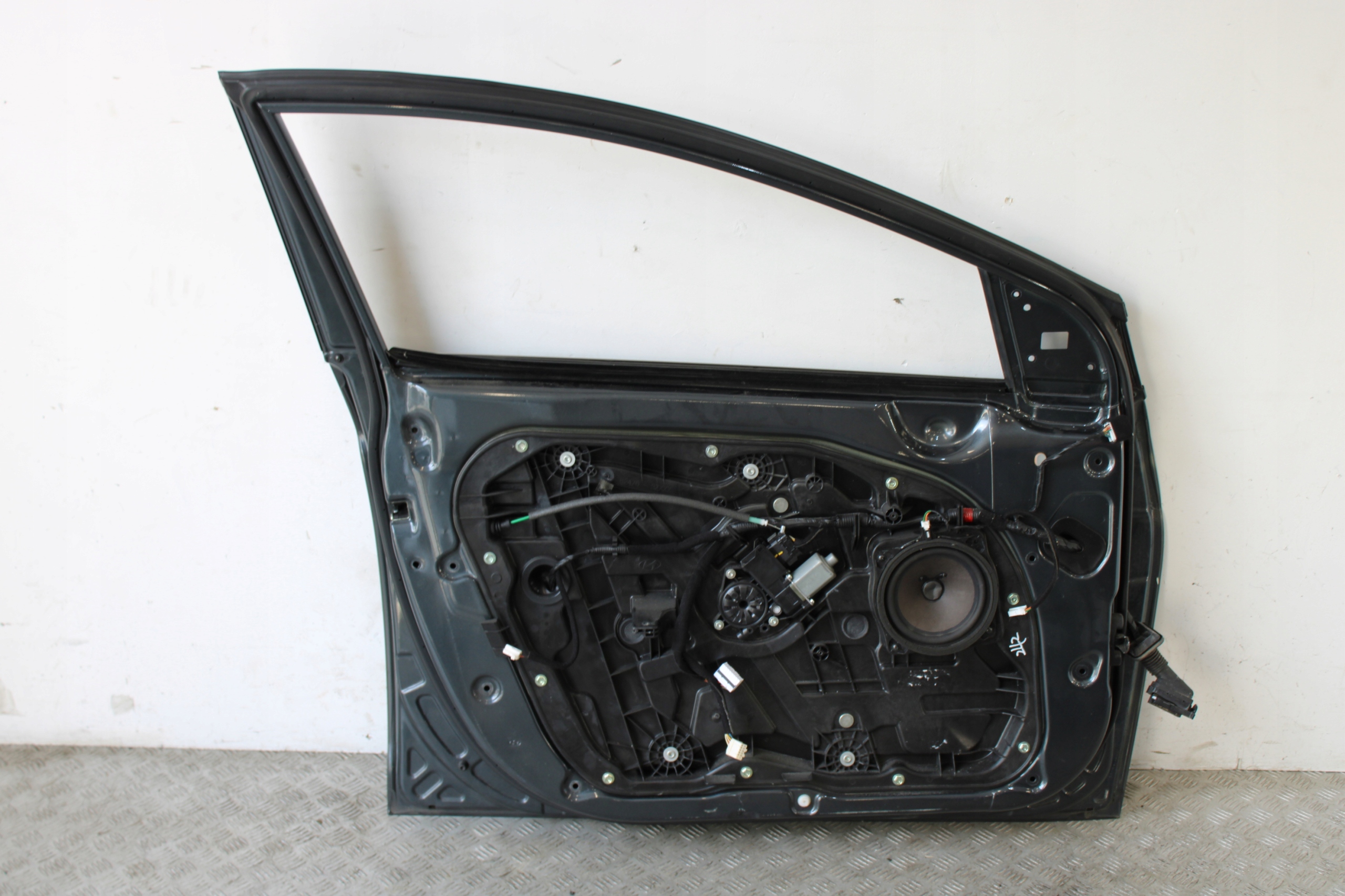 door complete left front left front HYUNDAI I40 LIFT KOMBI