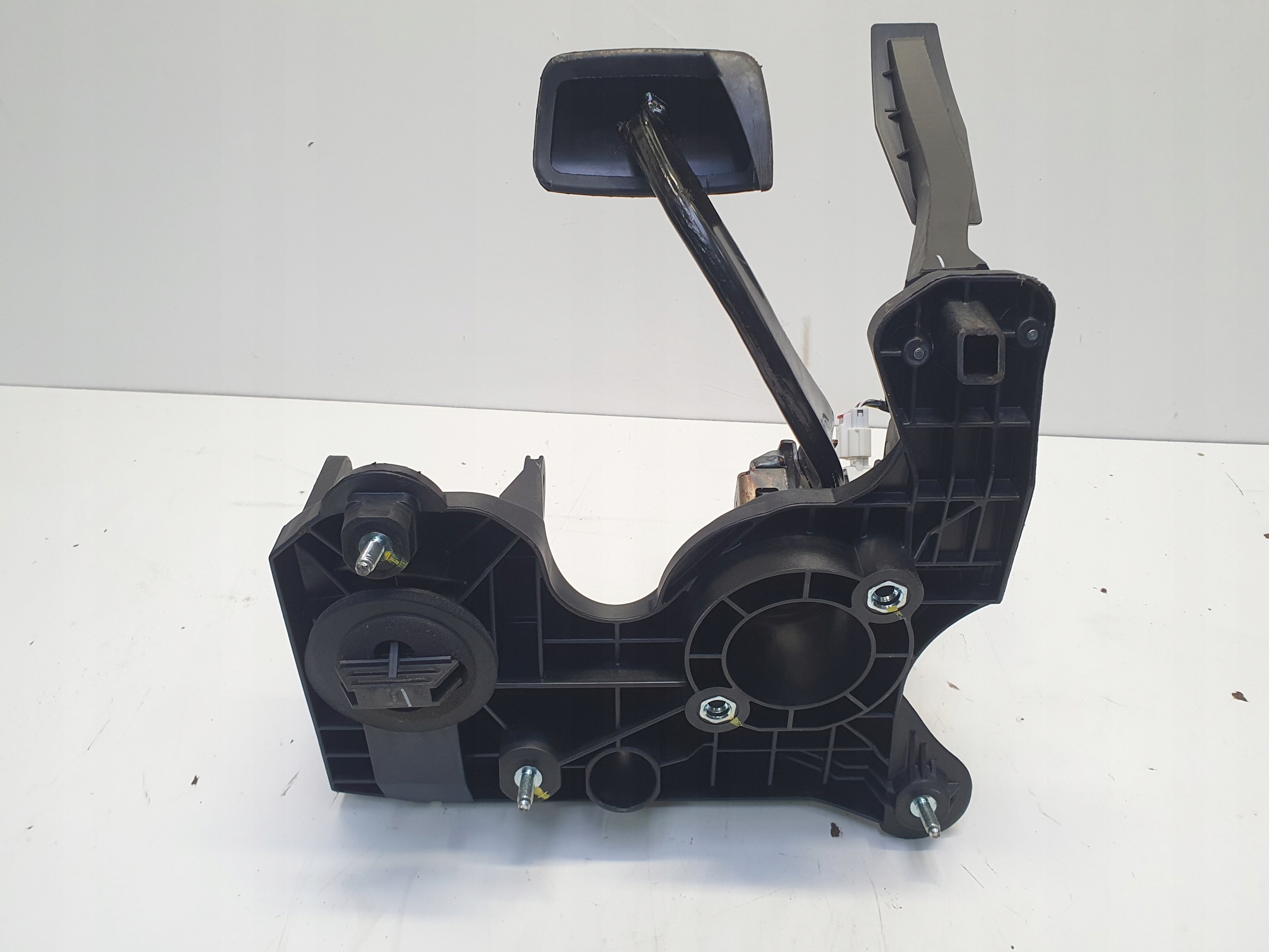 OPEL ASTRA K LIFT pedale AUTOMAT 39222130