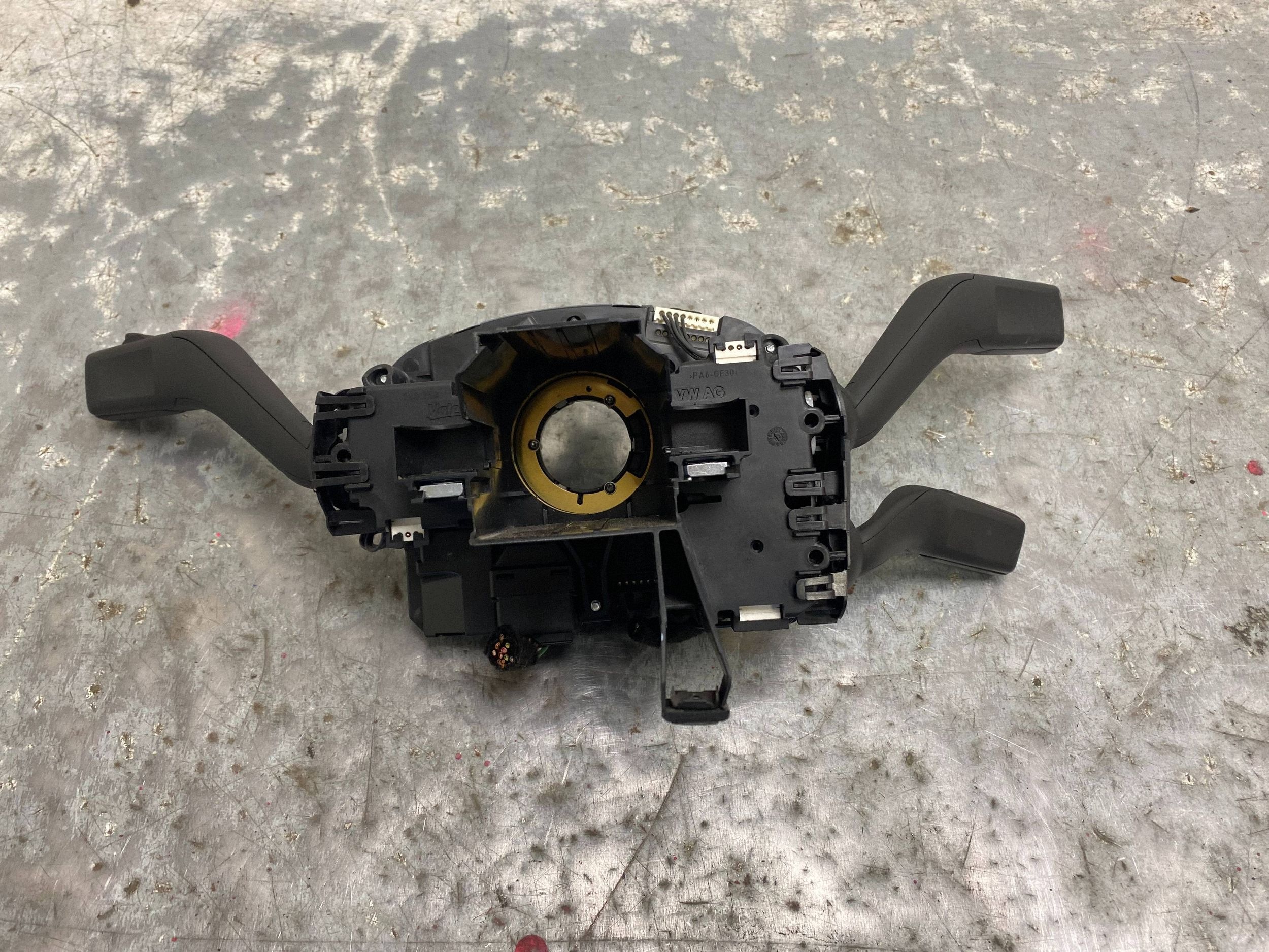 VW PASSAT B7 switch control ring airbag 5K0953569BA