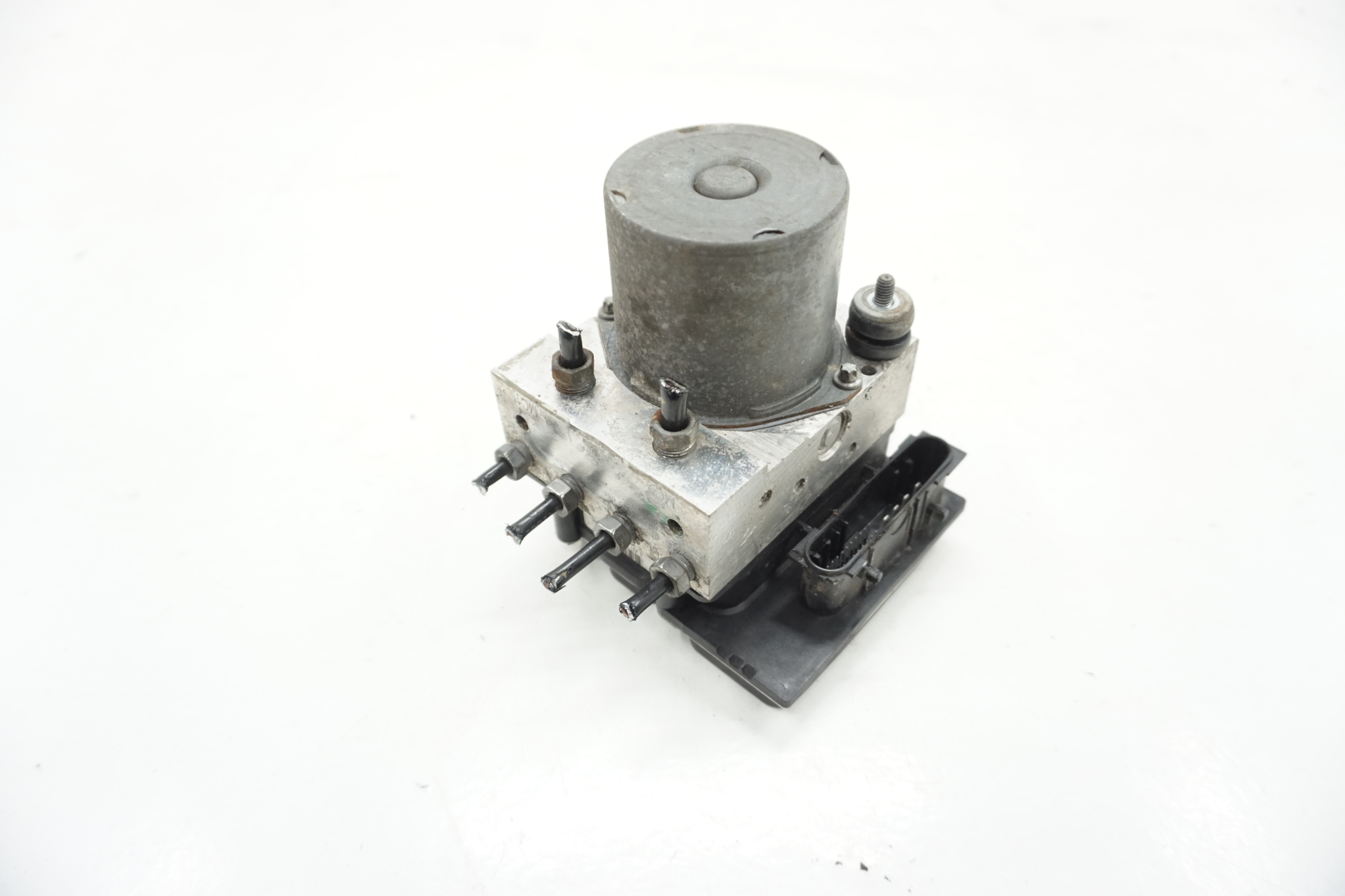 NISSAN QASHQAI J10 насос ABS 2.0 B 0265951223