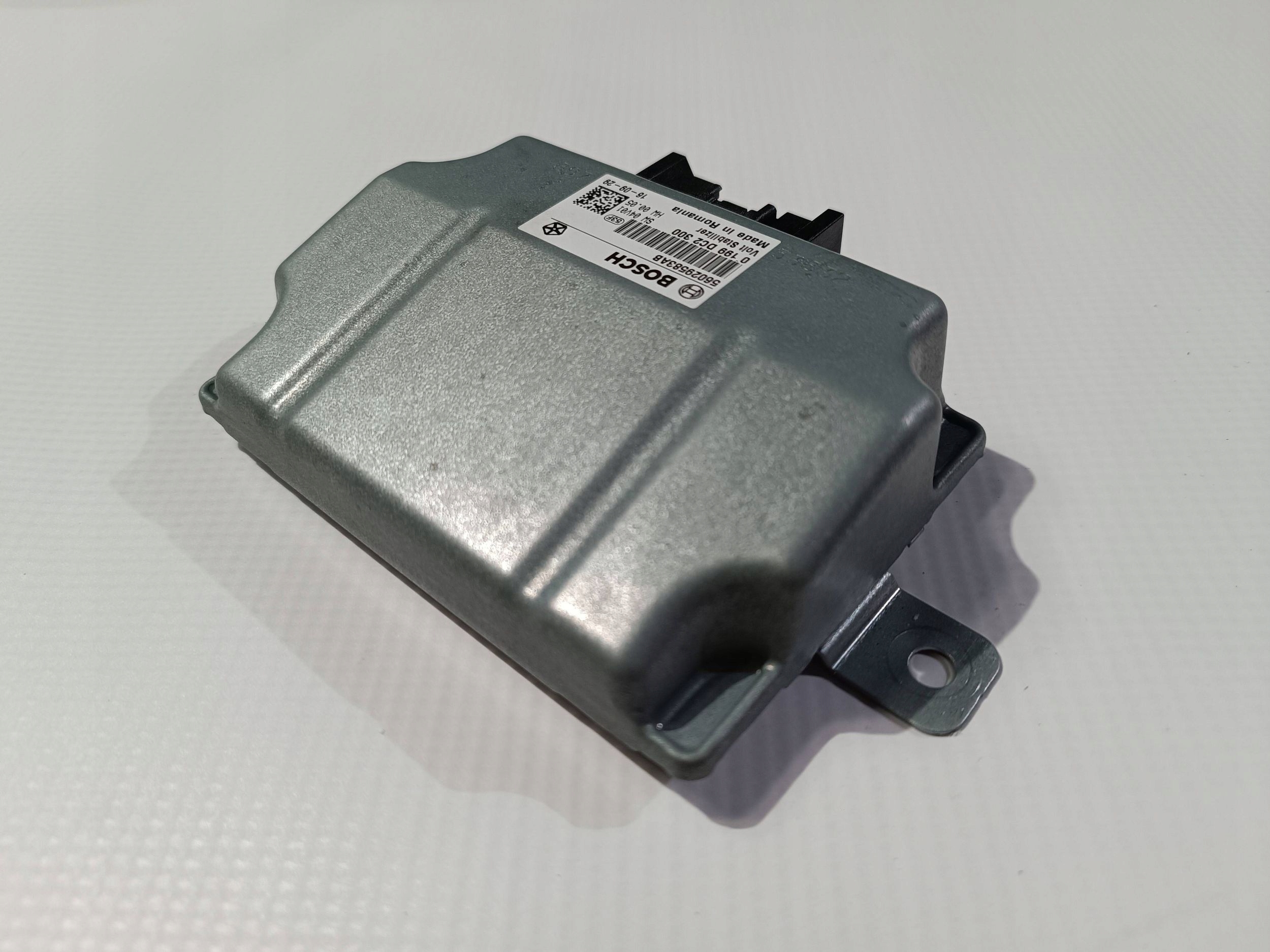 modulo Centralina stabilizator di tensione Maserati Ghilbi SQ4 2013