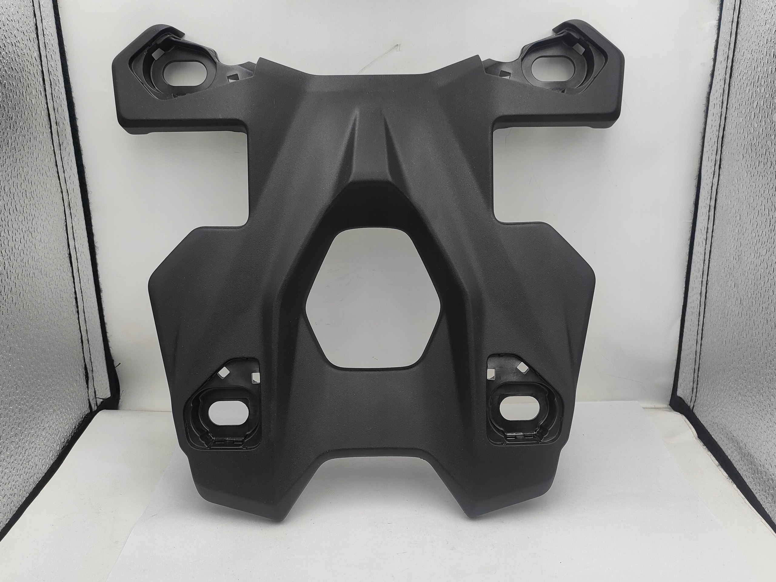 POMOST MOCOWANIE STELAŻ KUFRA BMW K83 F 900 R K84 F 900 XR 8404461