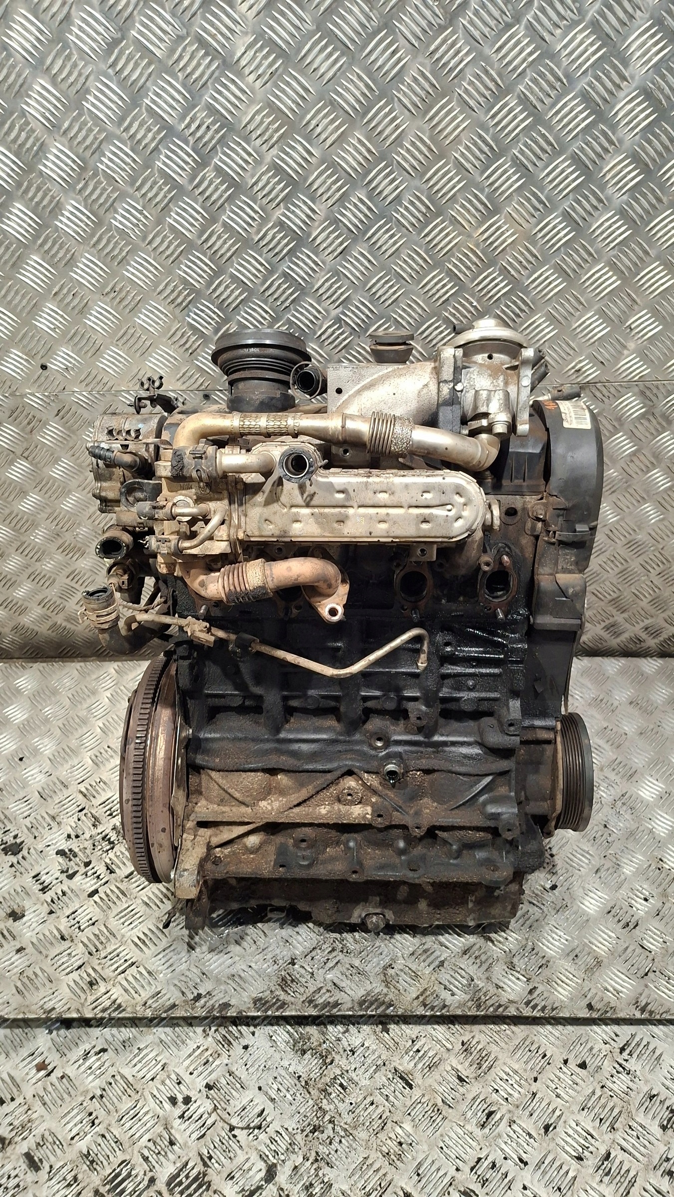 engine pillar Z UKLADEM PALIWOWYM SKODA OCTAVIA II 1.9TDI BXE