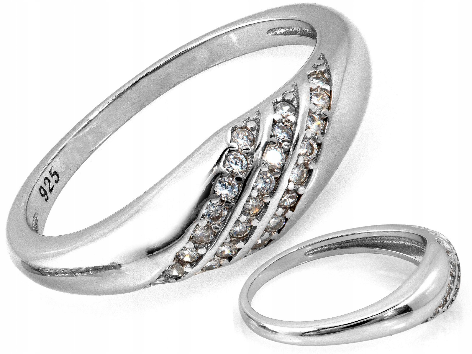 Stříbrný prstýnek se zirkony ryzost 925 r12, hmotnost 2.68 g