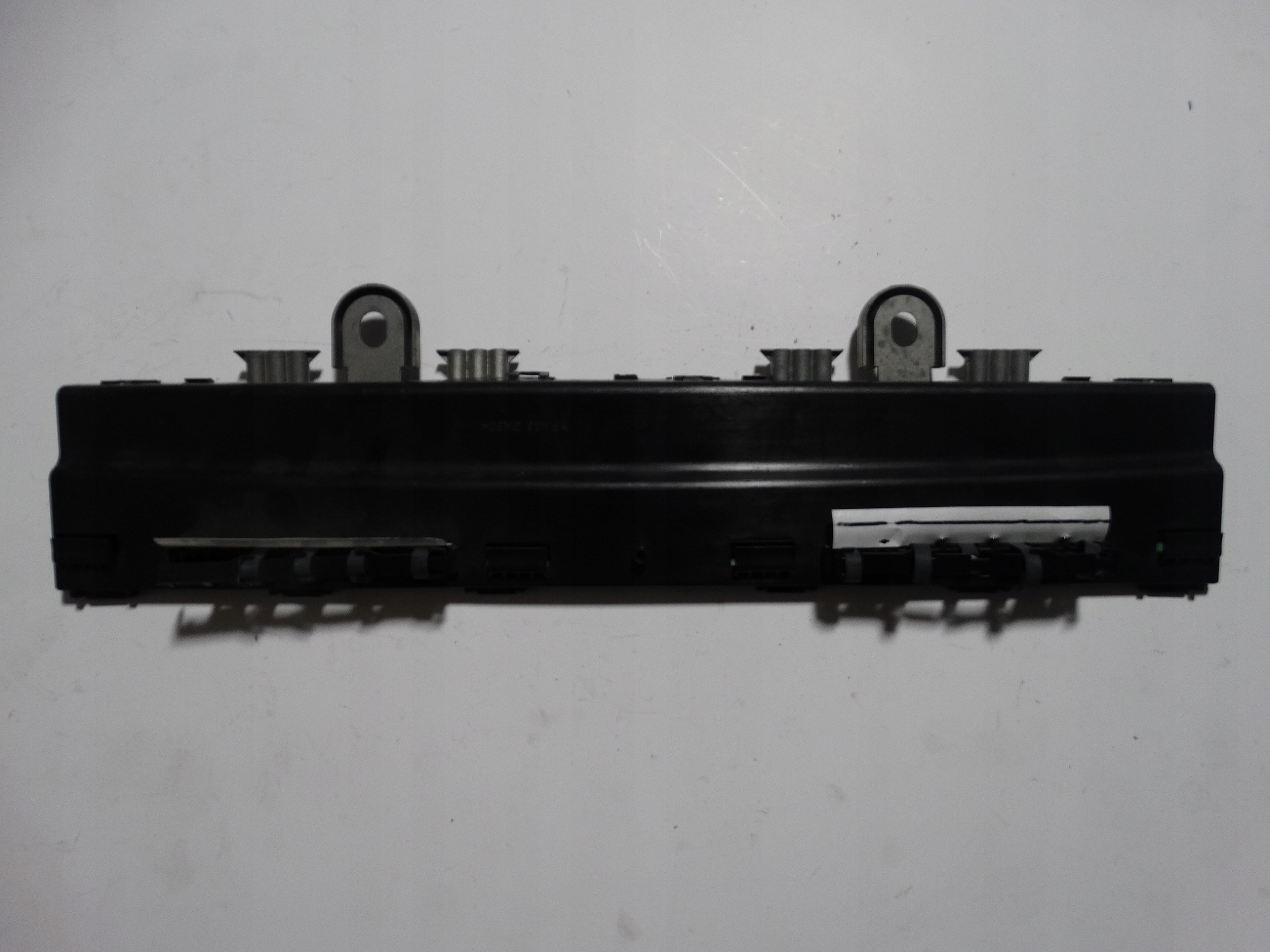 IDEALNY antenna amplifier MERCEDES W221 LIFT 1
