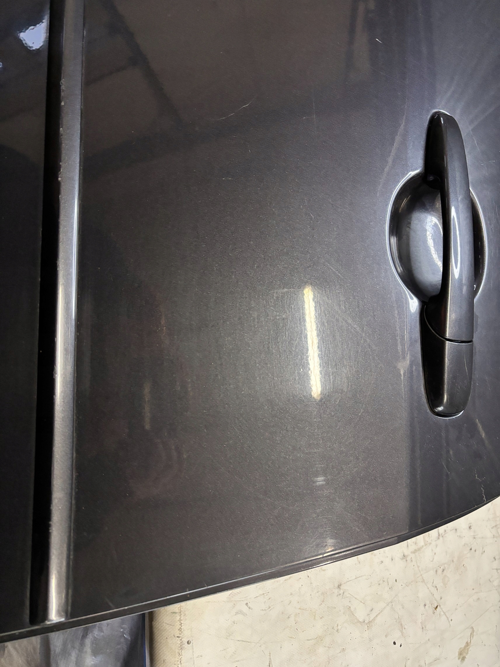 Tür rechts heck MAZDA 5 und K: 28B